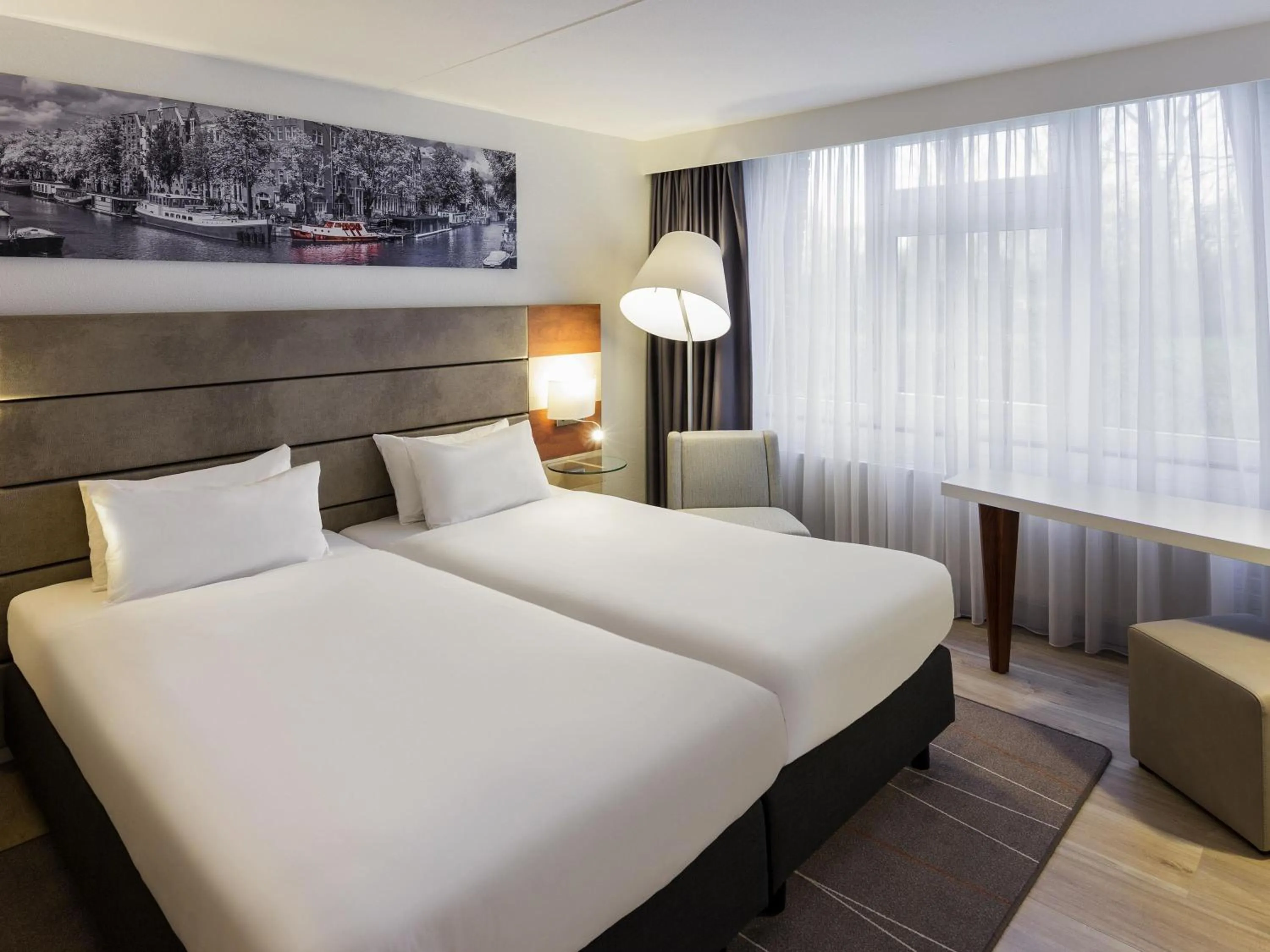 Bedroom, Bed in Mercure Hotel Amsterdam West