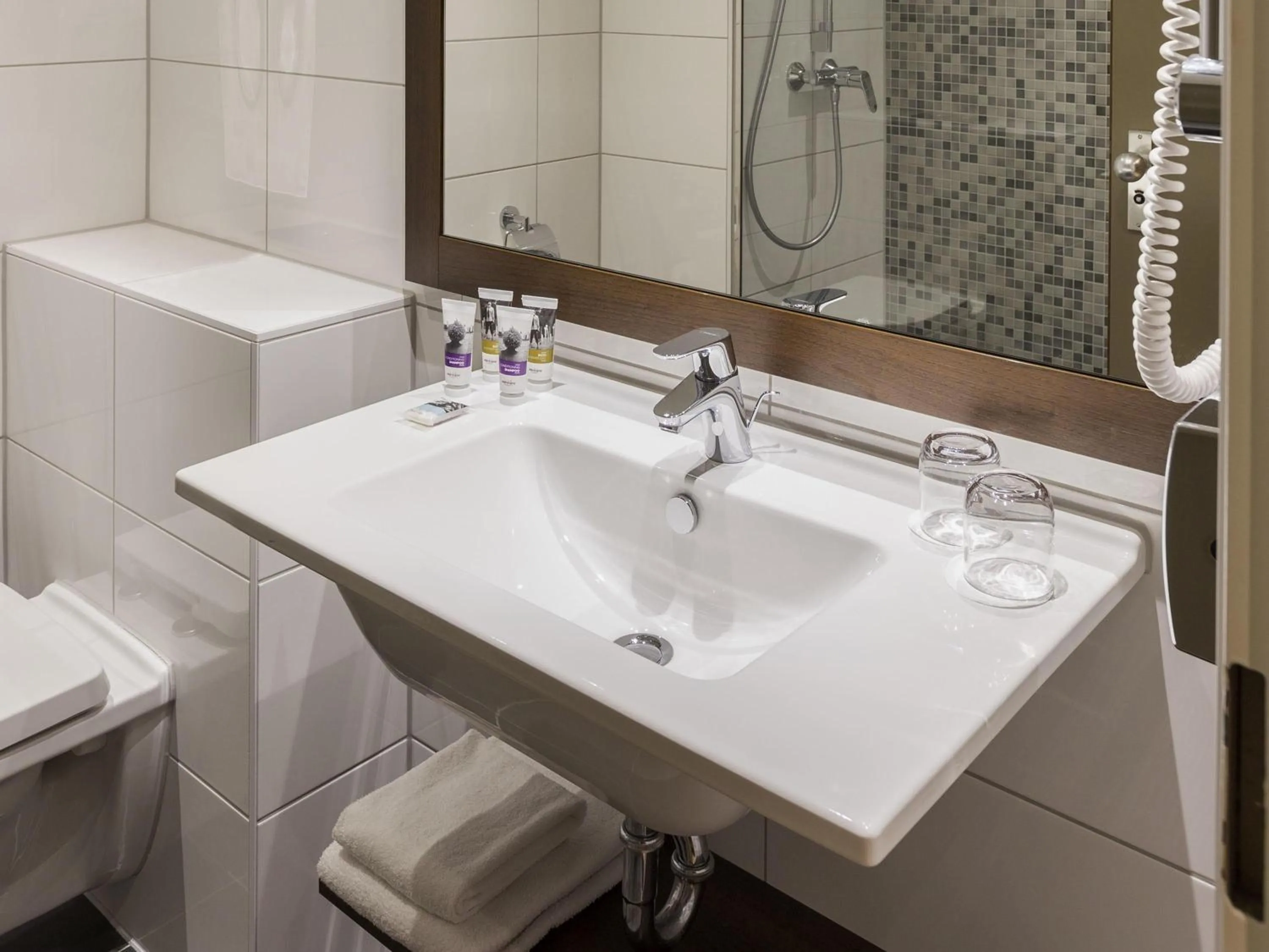 Bedroom in Mercure Hotel Amsterdam West