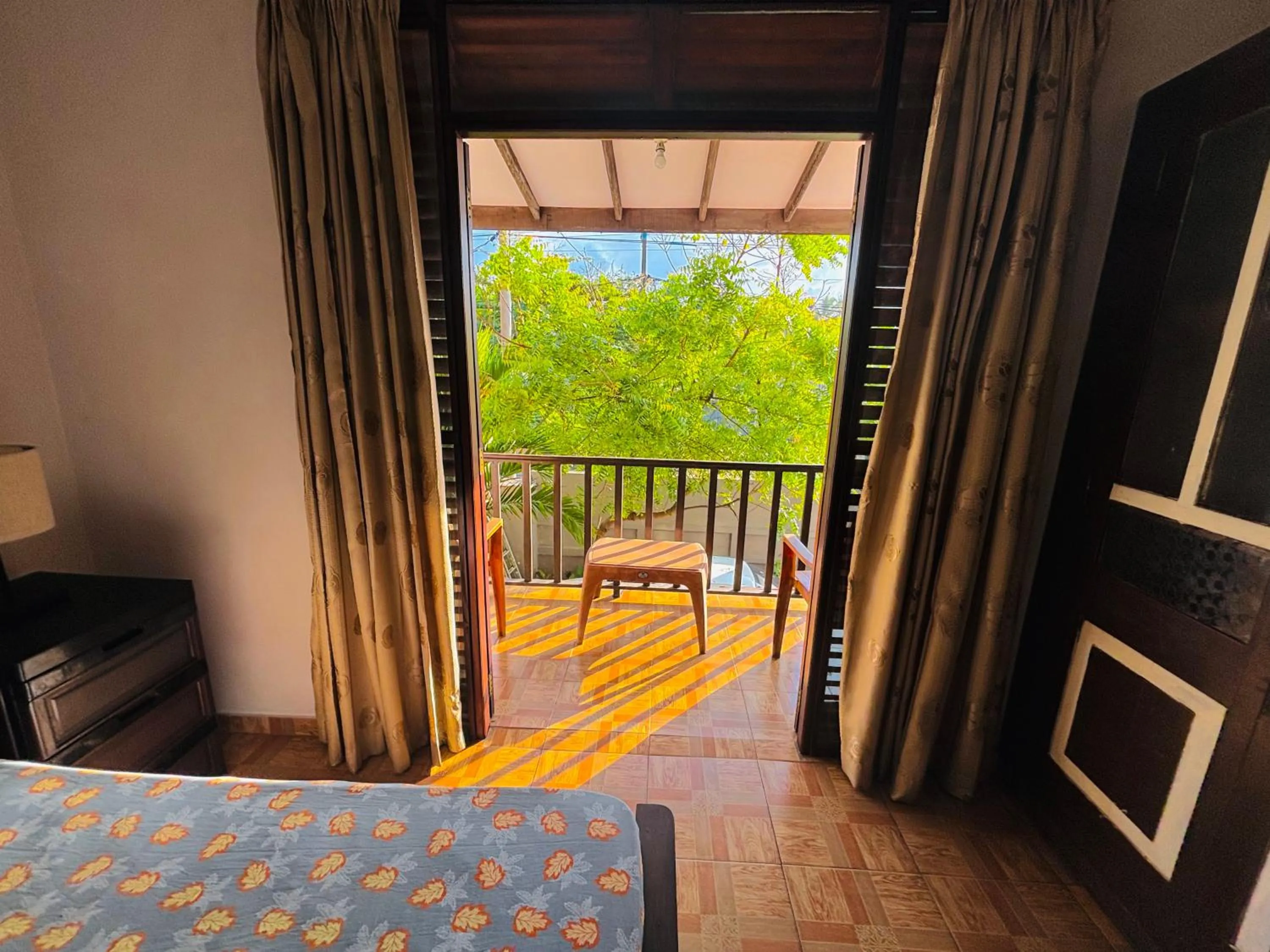 Tamaro Beach Resort