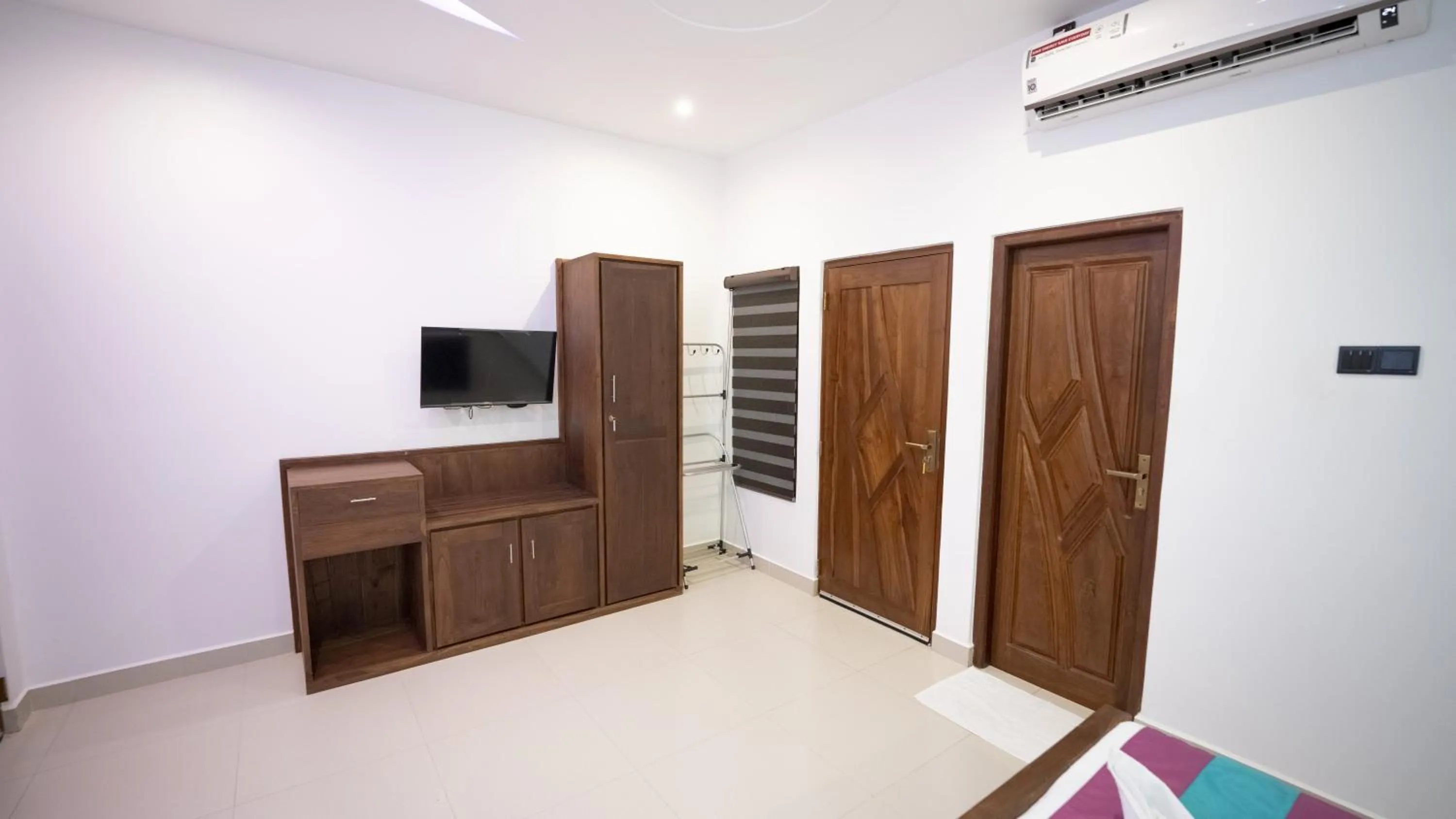 Communal lounge/ TV room in JAMUNA VILLA