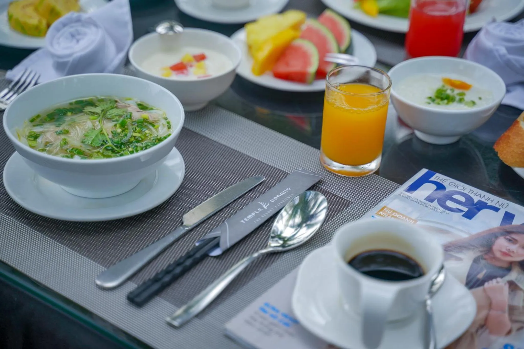 Restaurant/places to eat in Temple Da Nang Resort