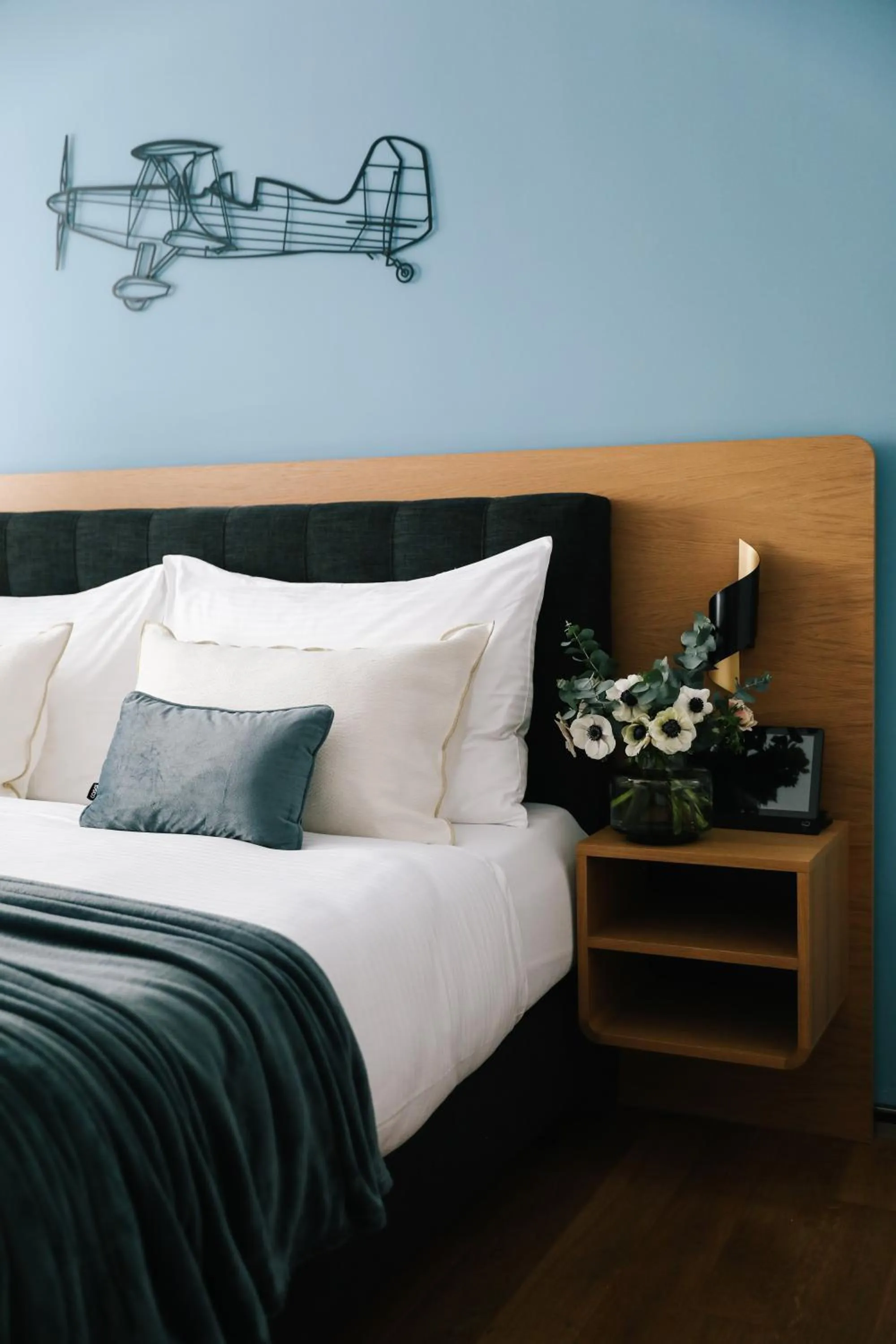 Bedroom, Bed in AMANTE Hotel