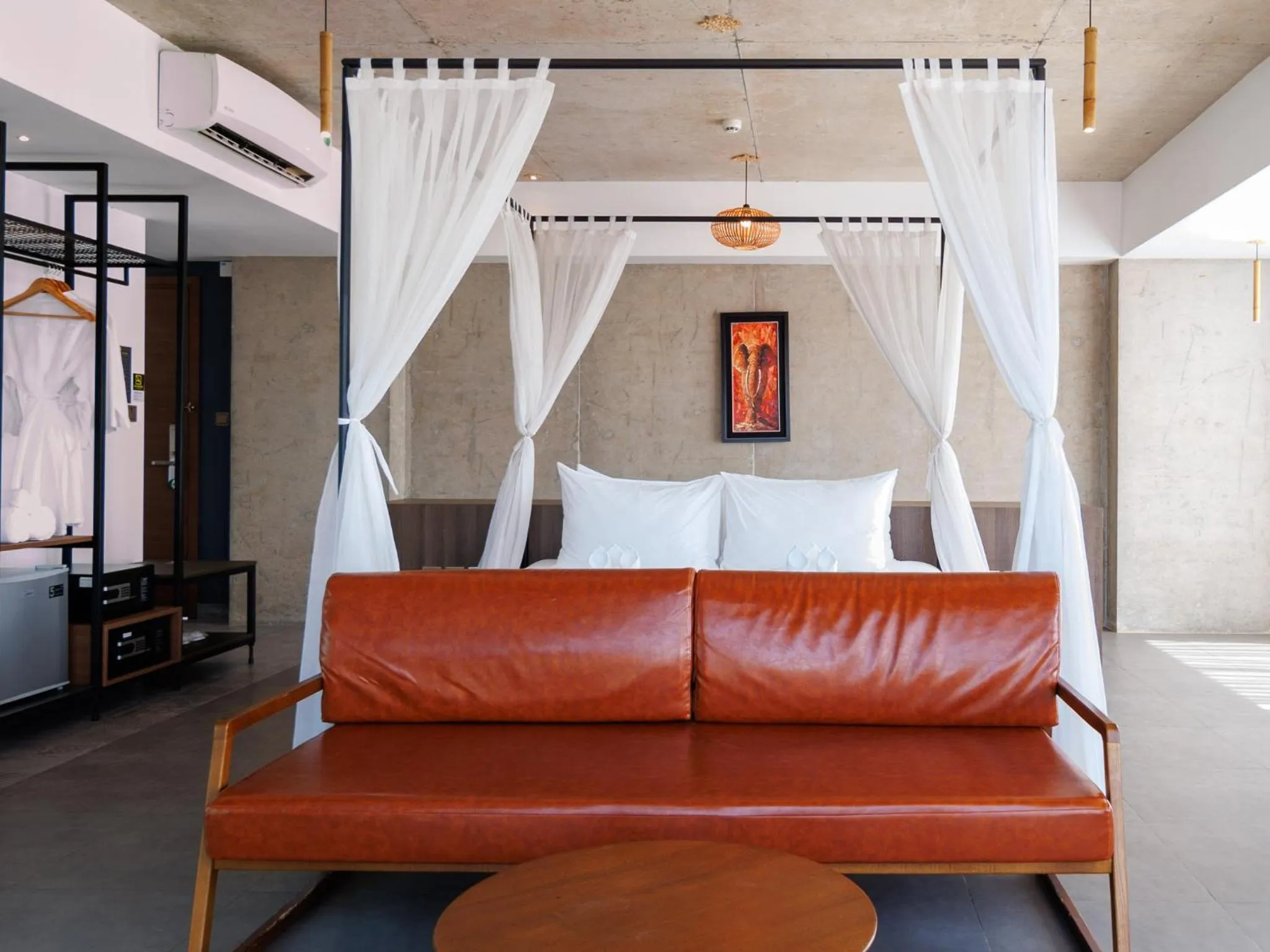 Photo of the whole room, Bed in CHECK inn Phnom Penh Royal Palace