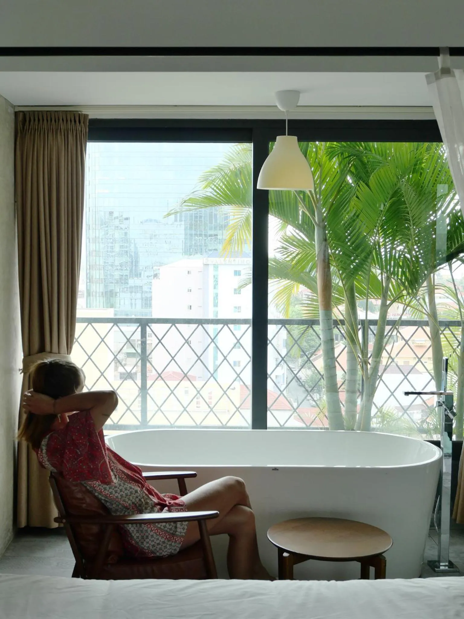 Bath in CHECK inn Phnom Penh Royal Palace