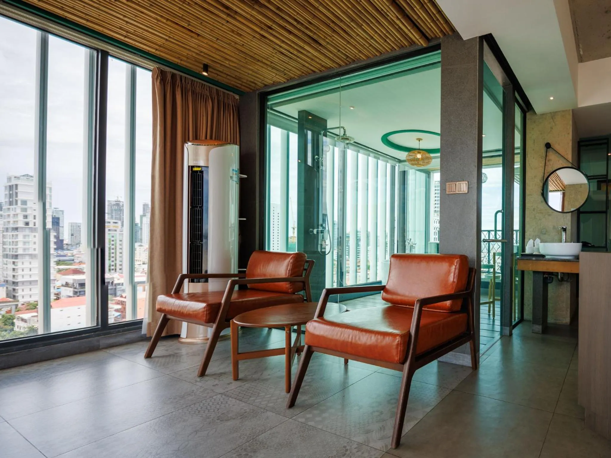 Photo of the whole room in CHECK inn Phnom Penh Royal Palace