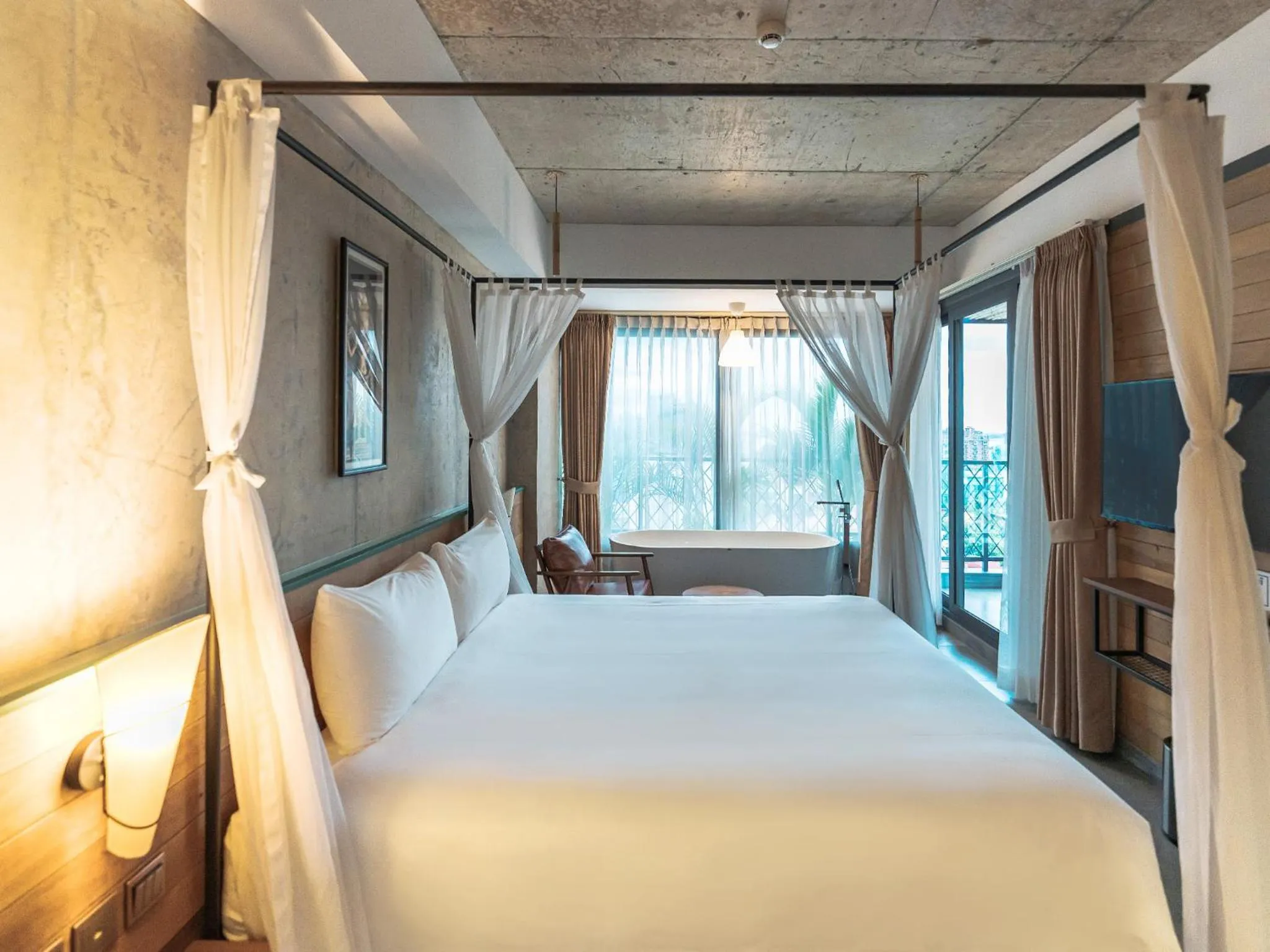 Photo of the whole room, Bed in CHECK inn Phnom Penh Royal Palace