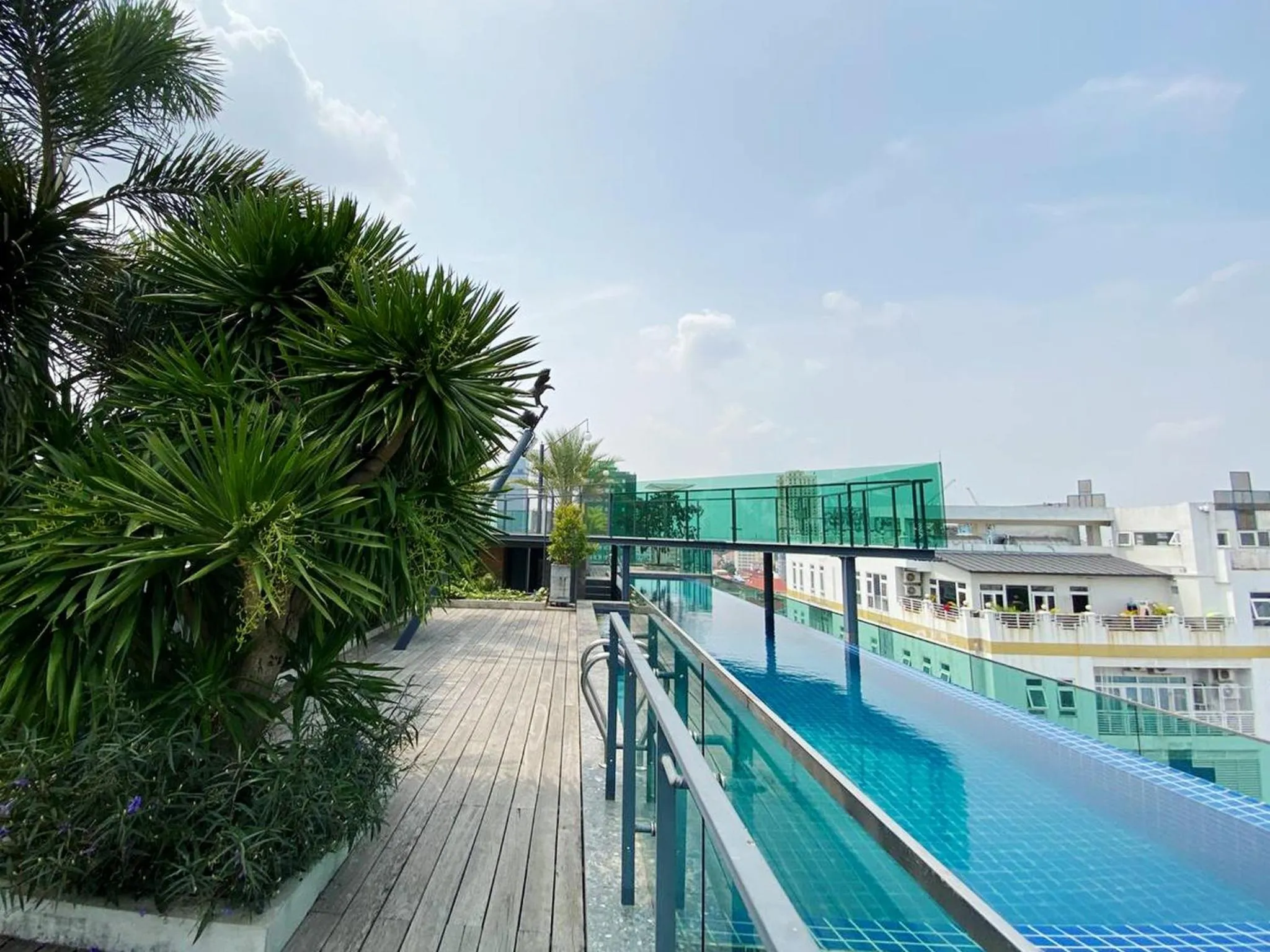 Swimming pool in CHECK inn Phnom Penh Royal Palace