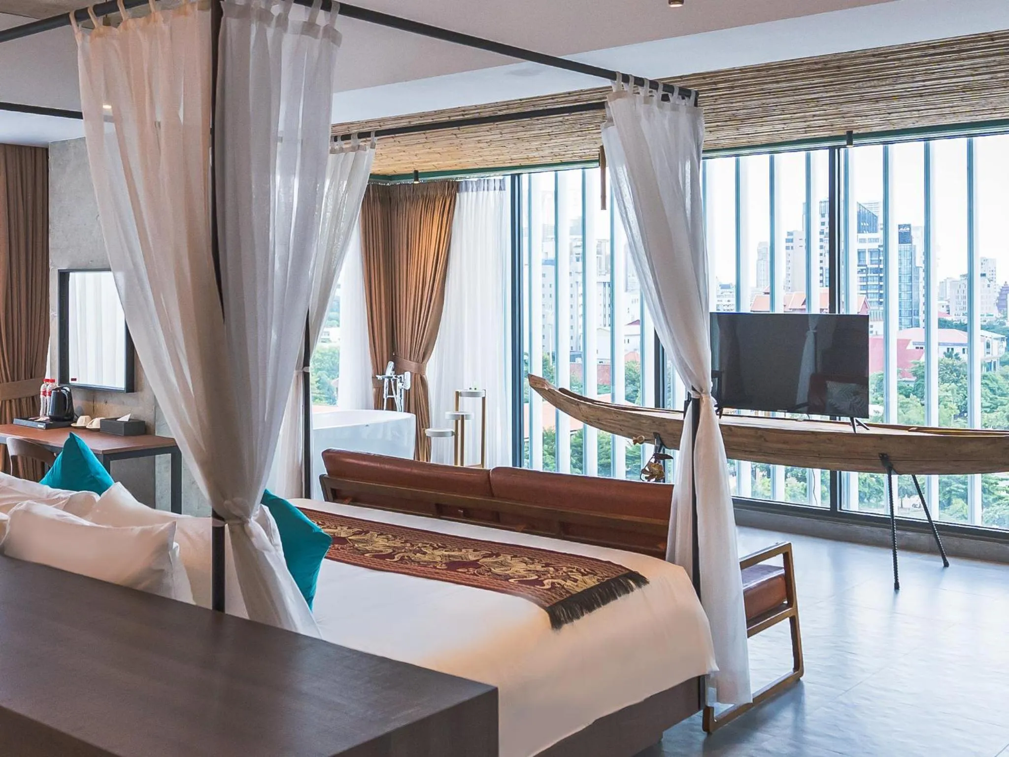 Photo of the whole room, Bed in CHECK inn Phnom Penh Royal Palace