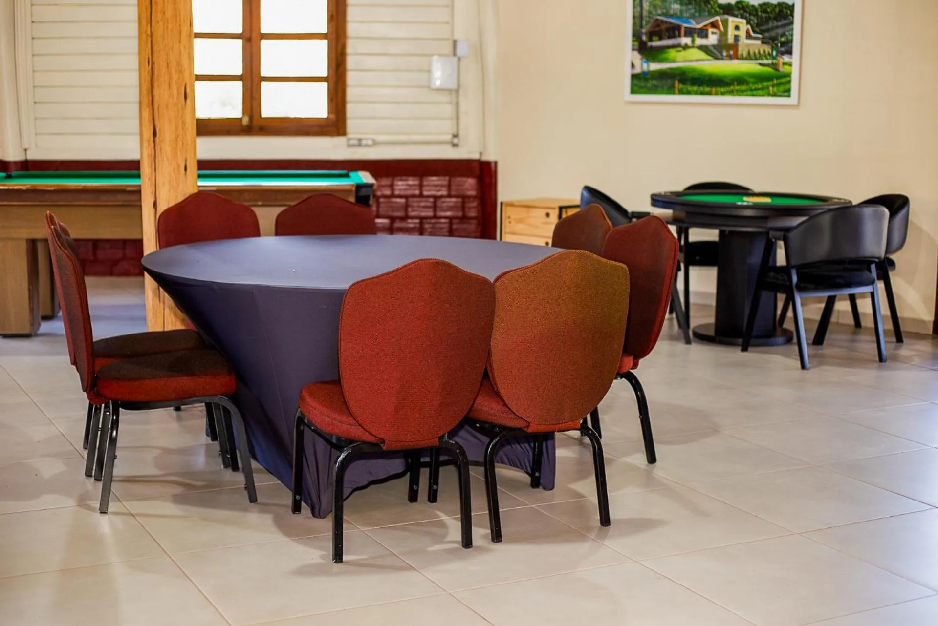 Game Room in Hotel Boutique Vinícola Araucária by Slaviero Hotéis