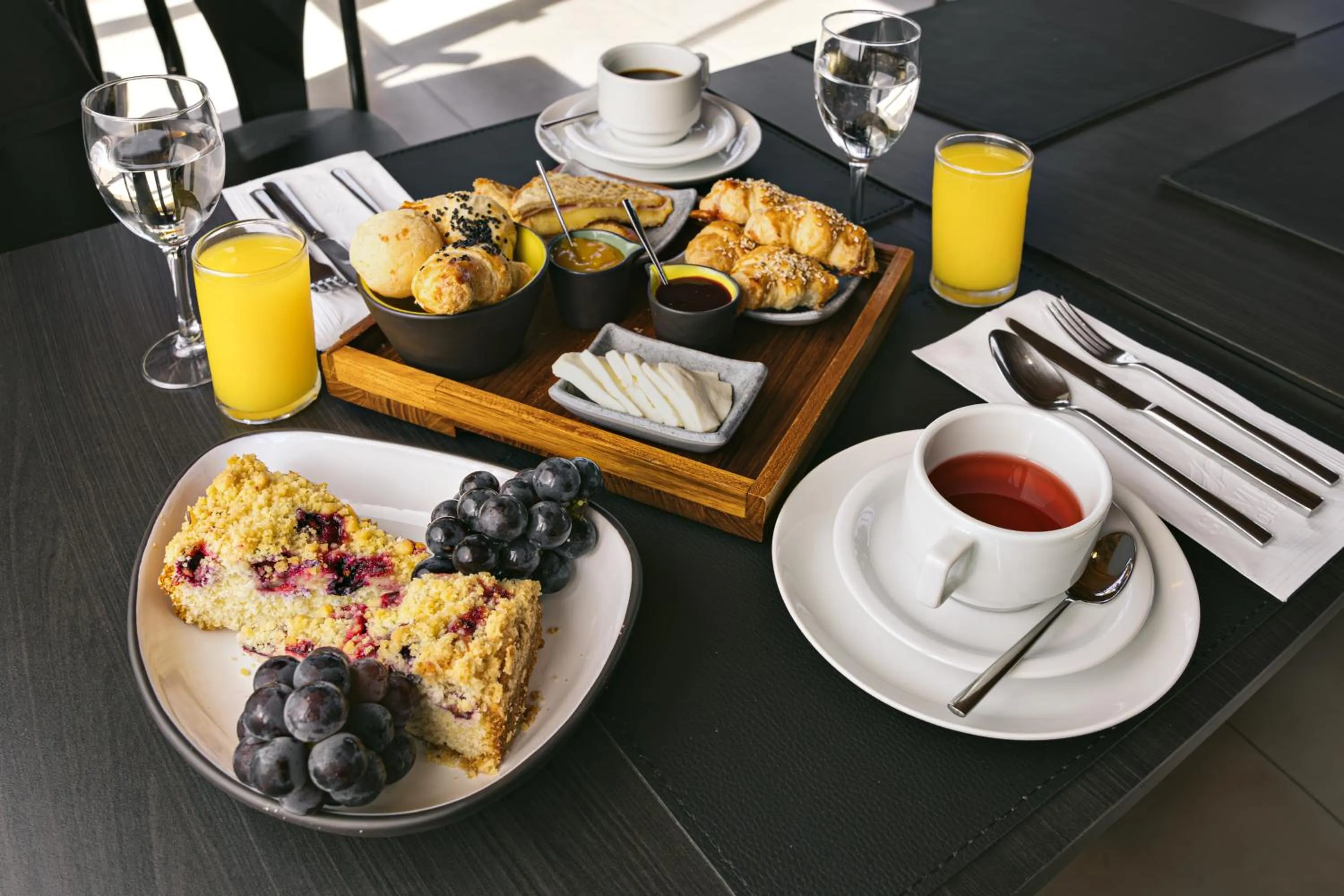 Food in Hotel Boutique Vinícola Araucária by Slaviero Hotéis