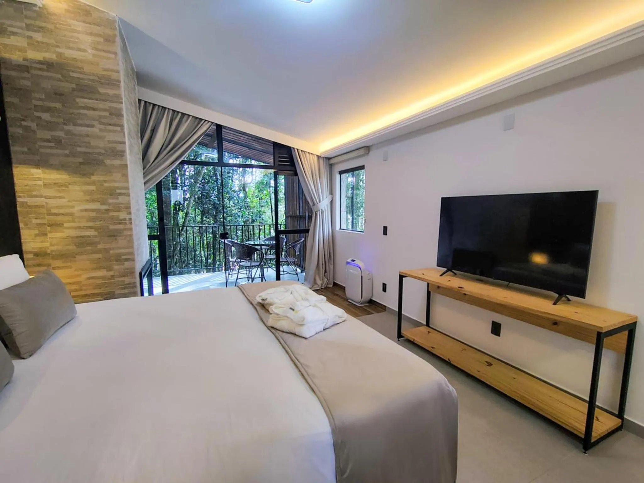 Bed in Hotel Boutique Vinícola Araucária by Slaviero Hotéis