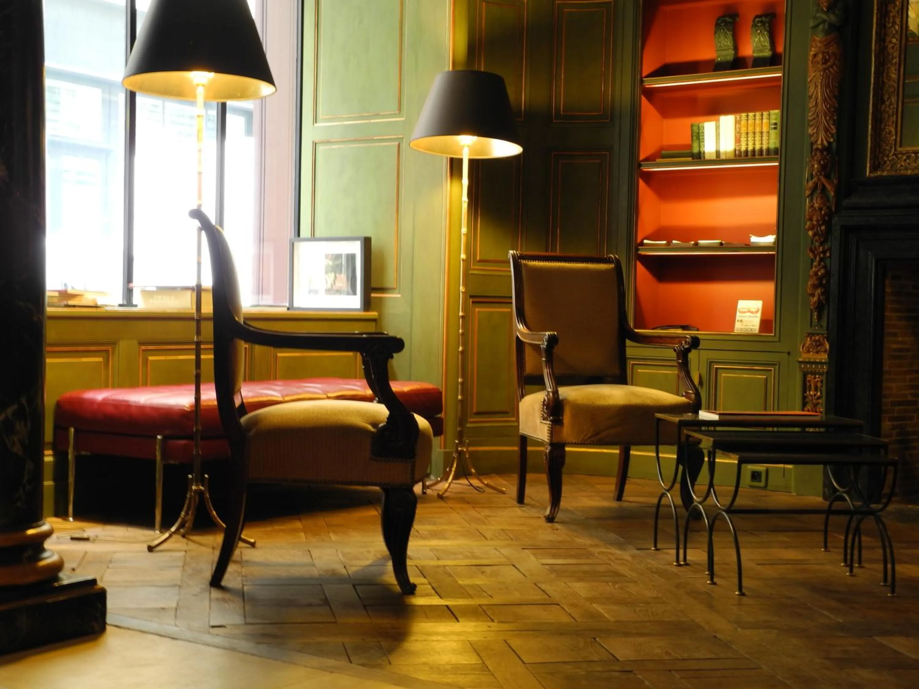 Lounge or bar, Bed in Hôtel du Vieux Marais