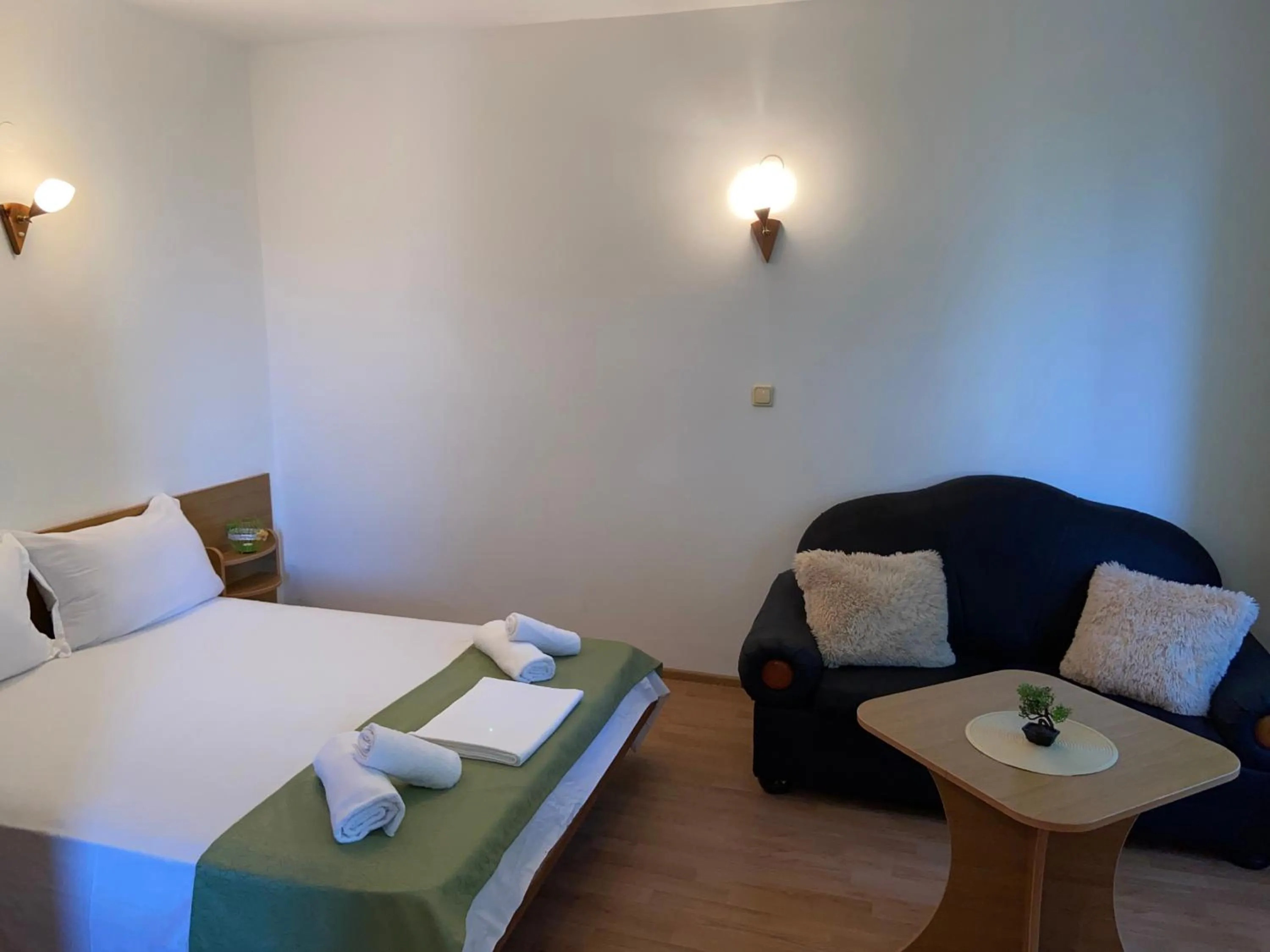 Bedroom, Bed in SUNARITA