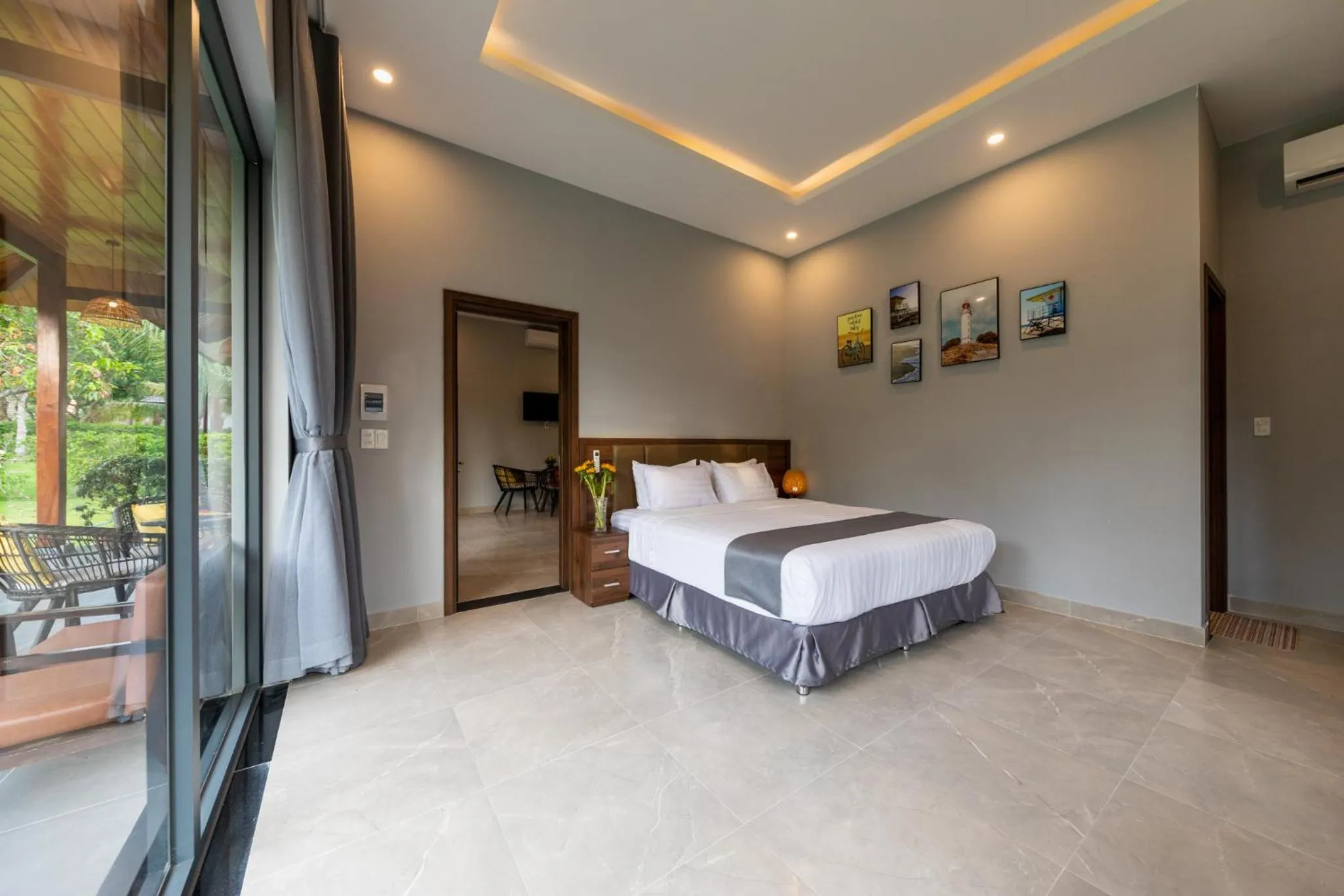 Bed in Emerald Garden Retreat