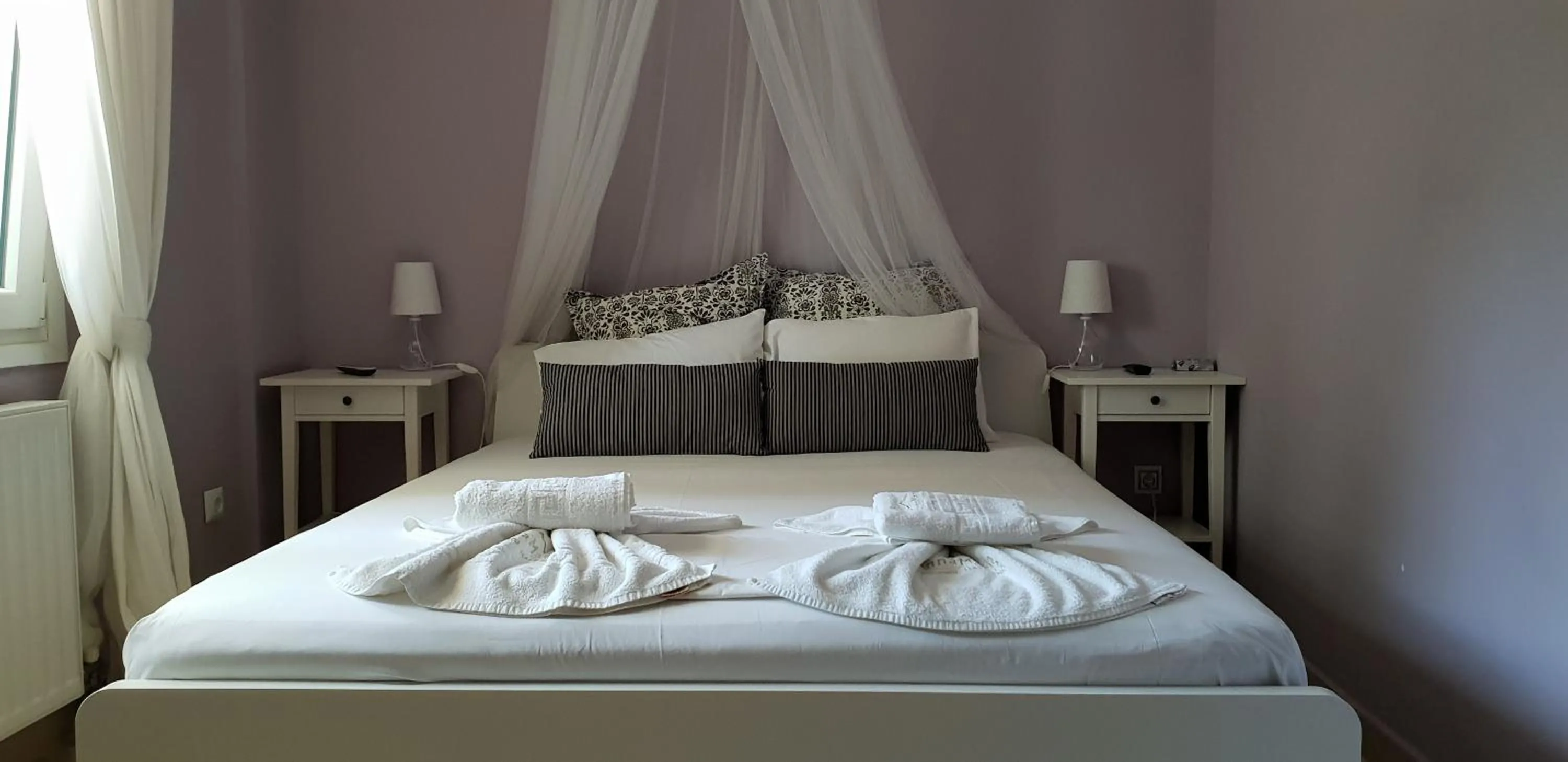 Bed in Villa Anna Maria Kriopigi Private Pool & Sea View 5 Bedrooms