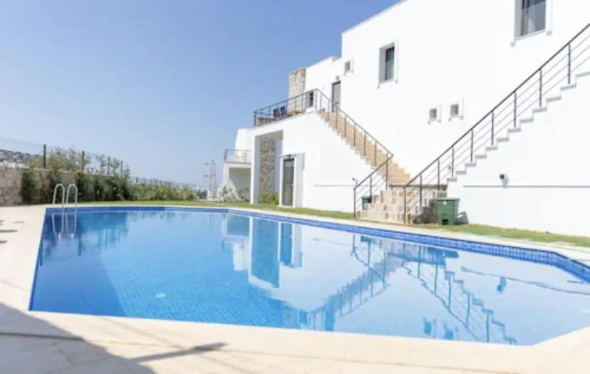 PETRUM SUNSET RESİDENCE HOTEL