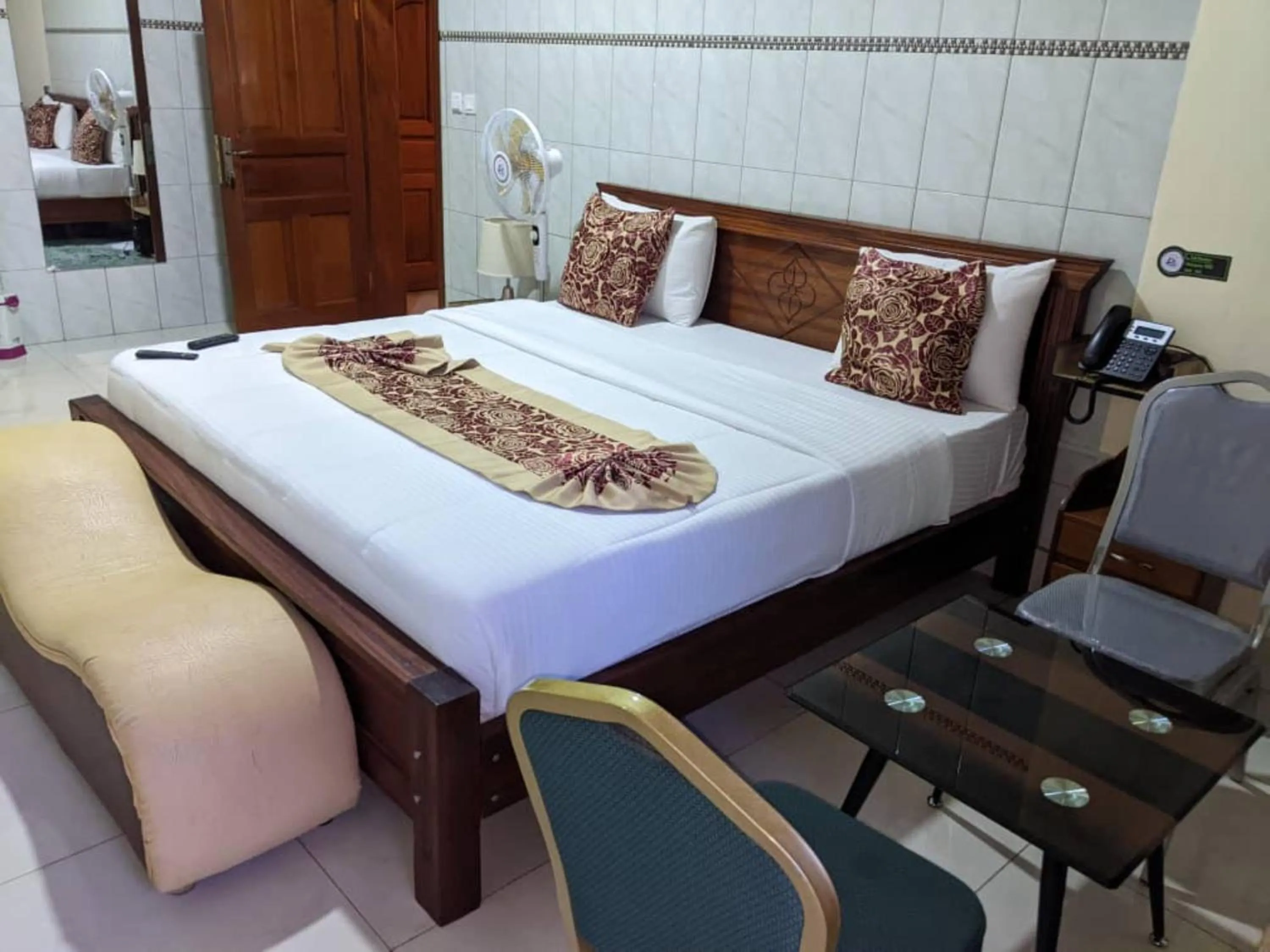 Bed in Amariah Villa