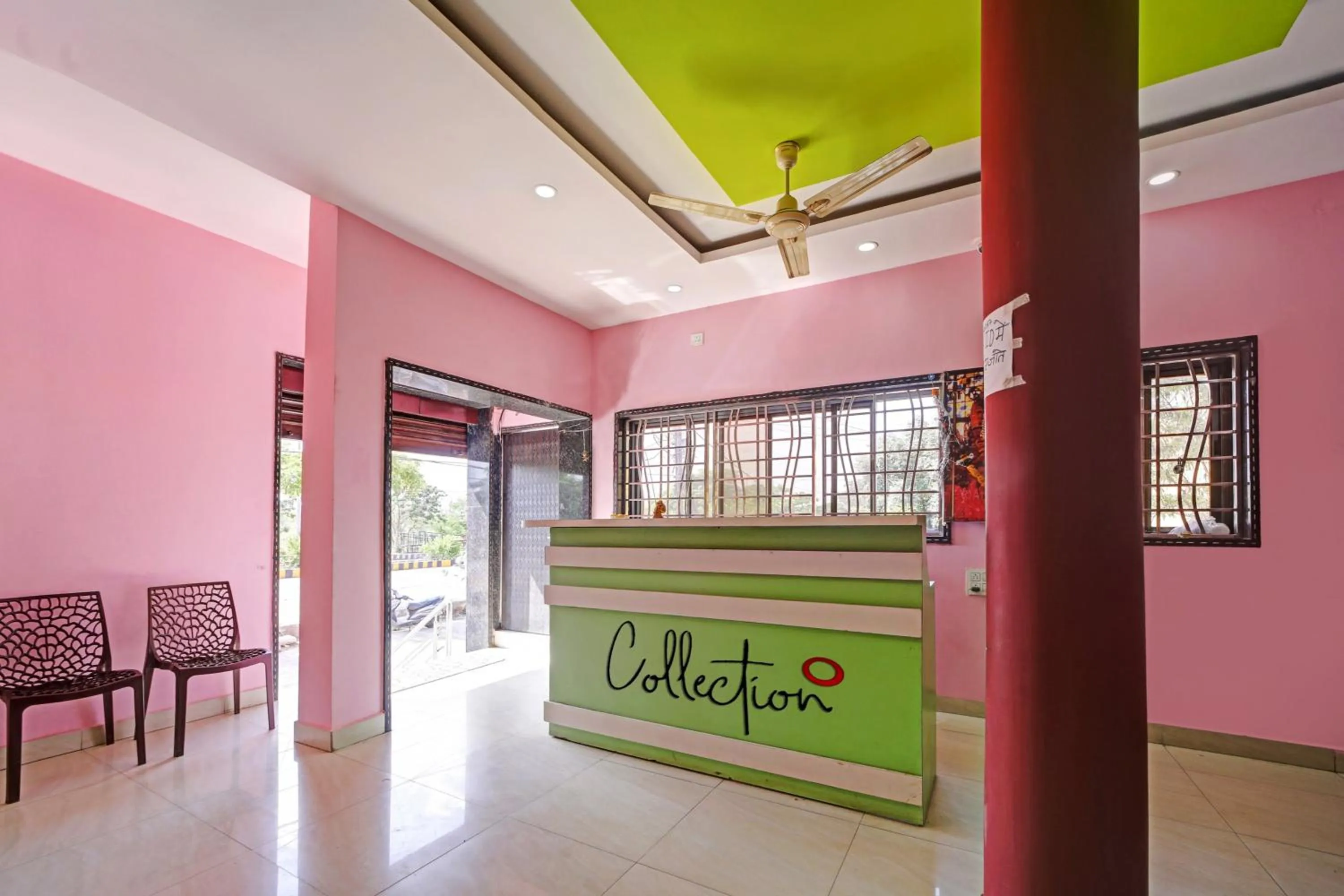 Lobby or reception in Super Hotel O Air Palace