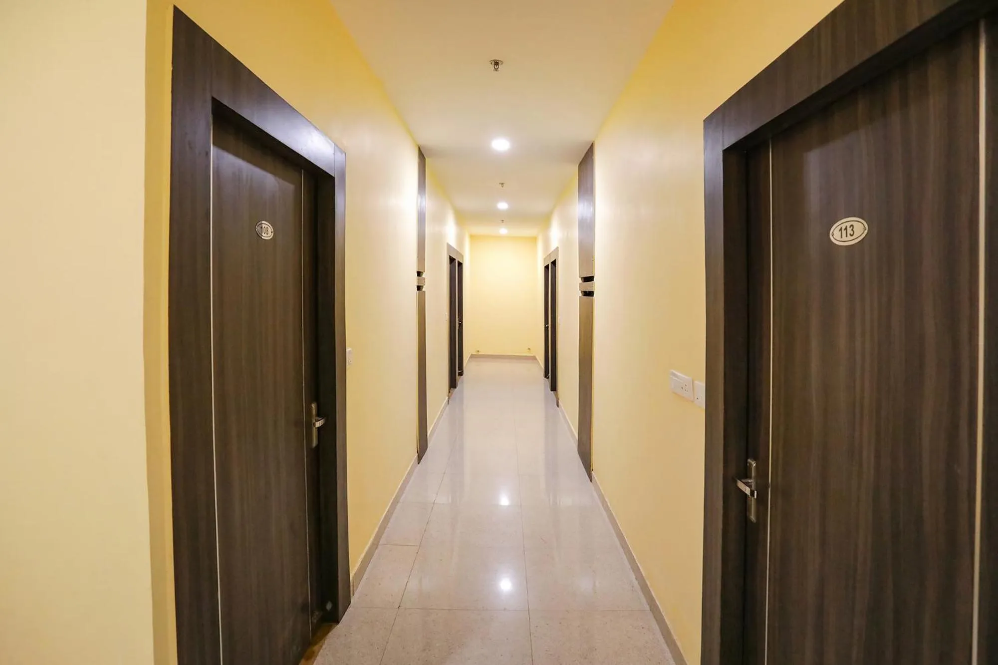 Lobby or reception in FabExpress Trijal Inn