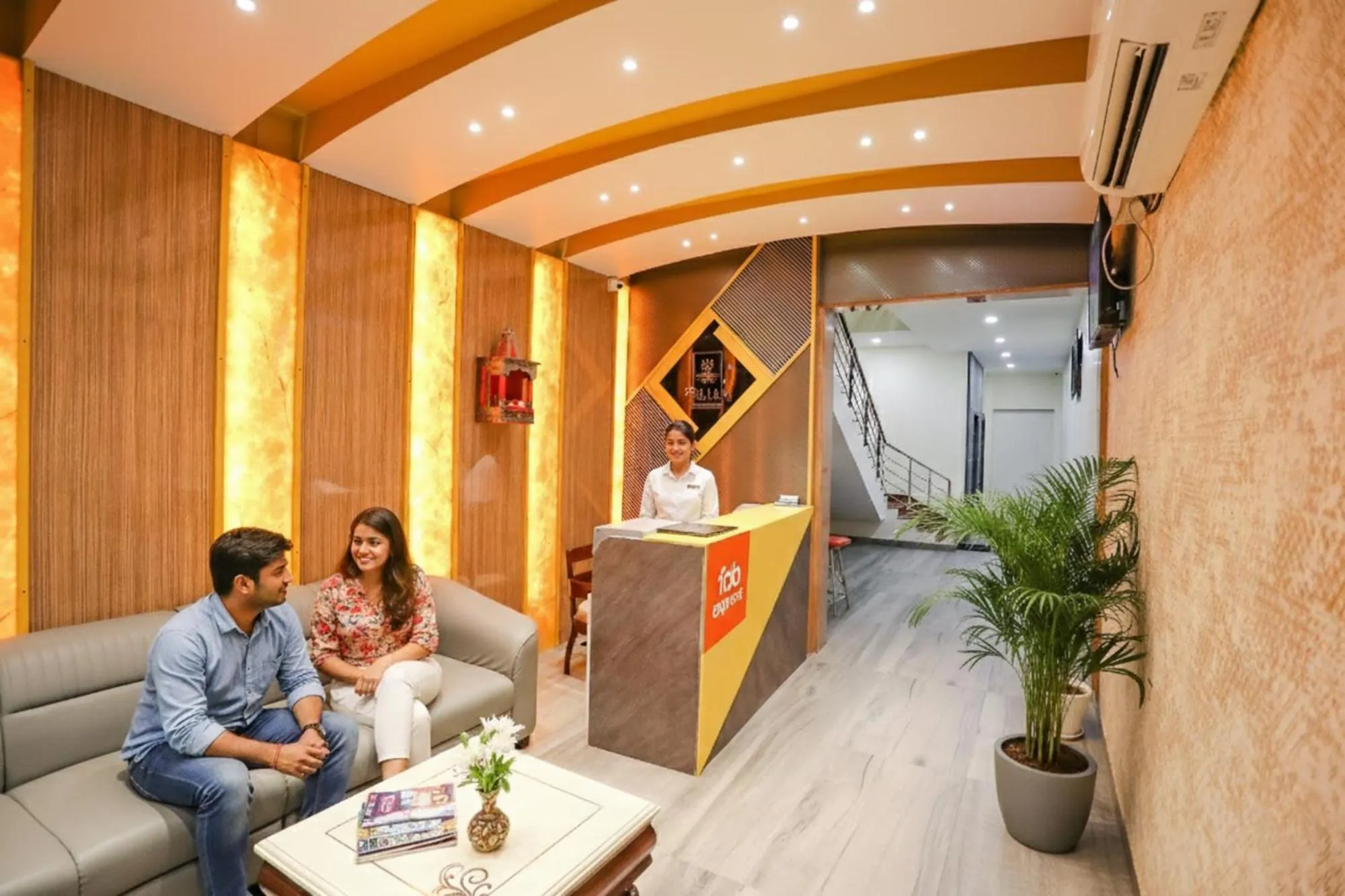 Lobby or reception in FabExpress Trijal Inn