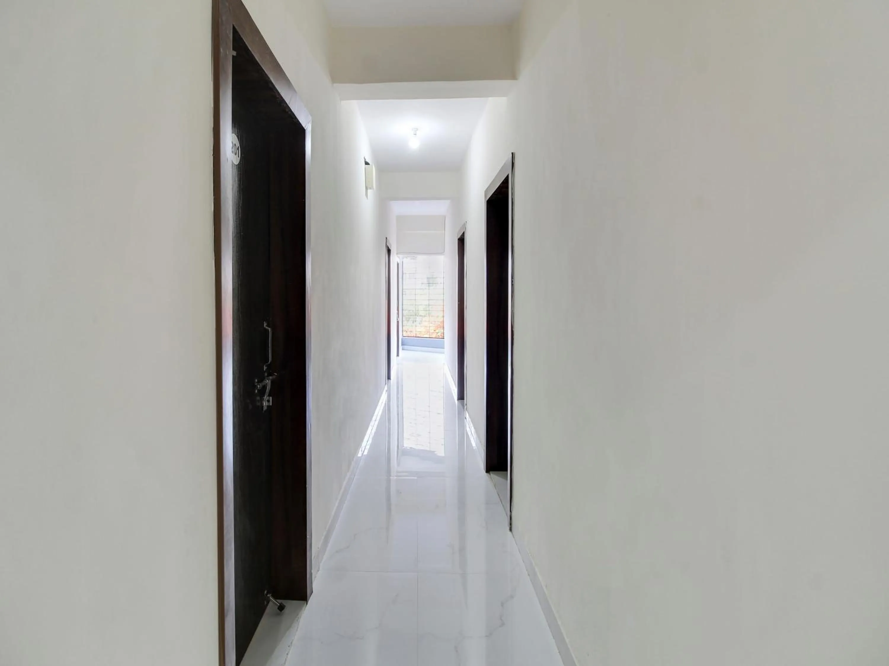 Lobby or reception in Hotel O Silver 9