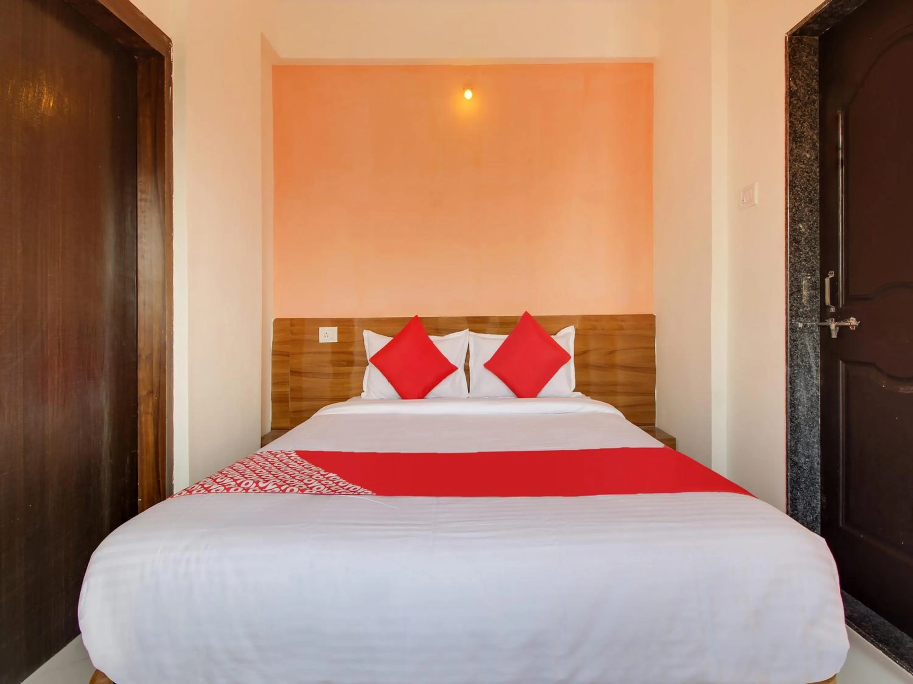 Bedroom in Hotel O Silver 9