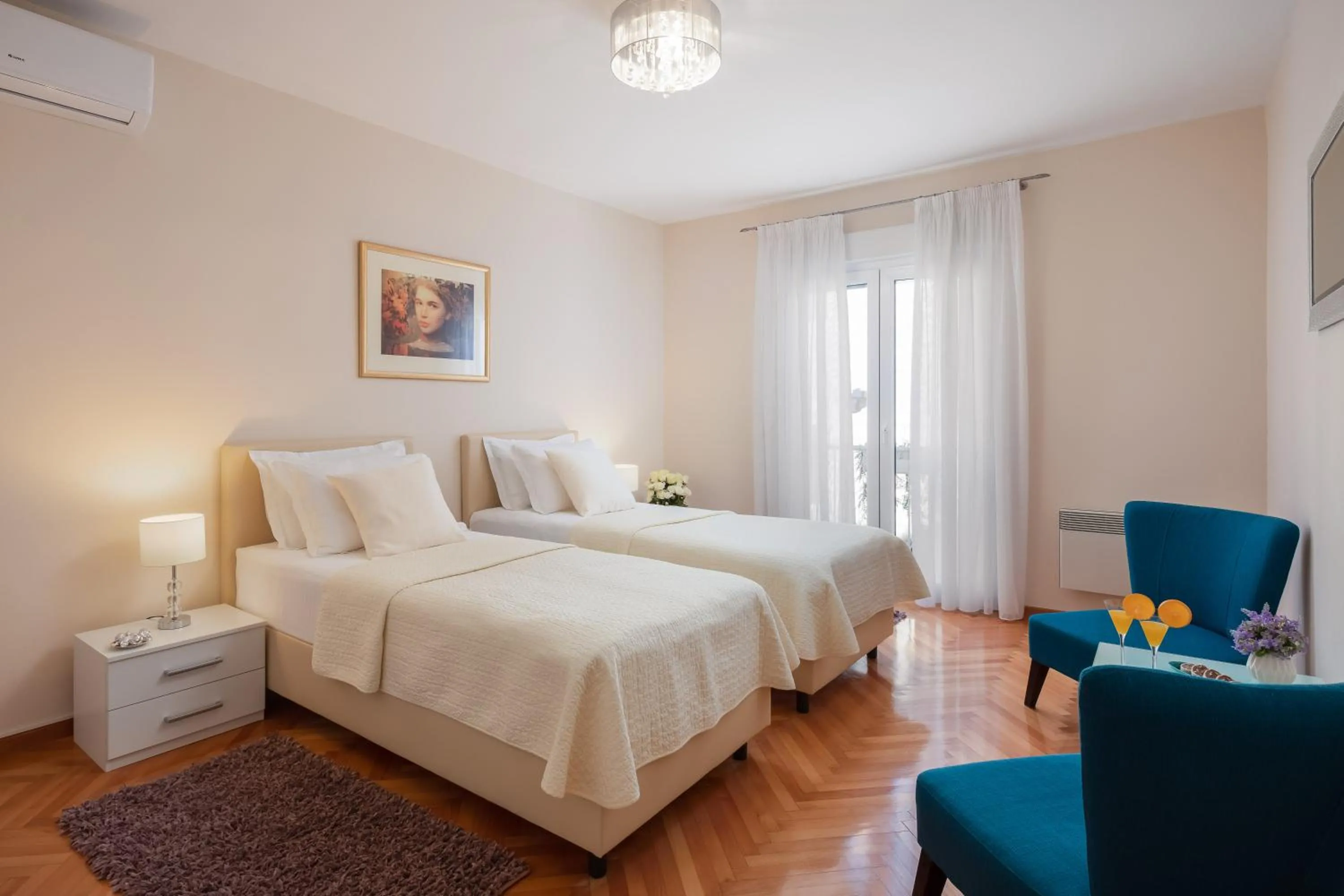 Exclusive Center Apartments
