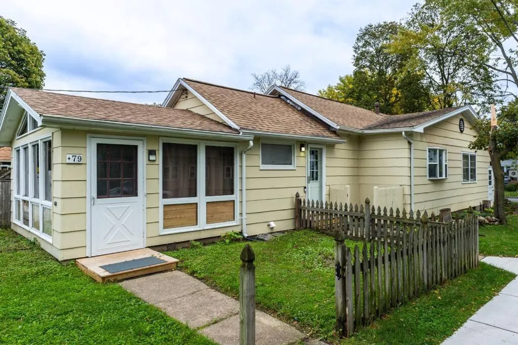 Centric Ranch in the South ave by Dwtn/UofR/Arpt