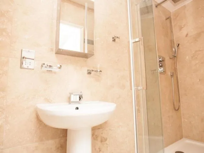 Bridge Hotel Brandon