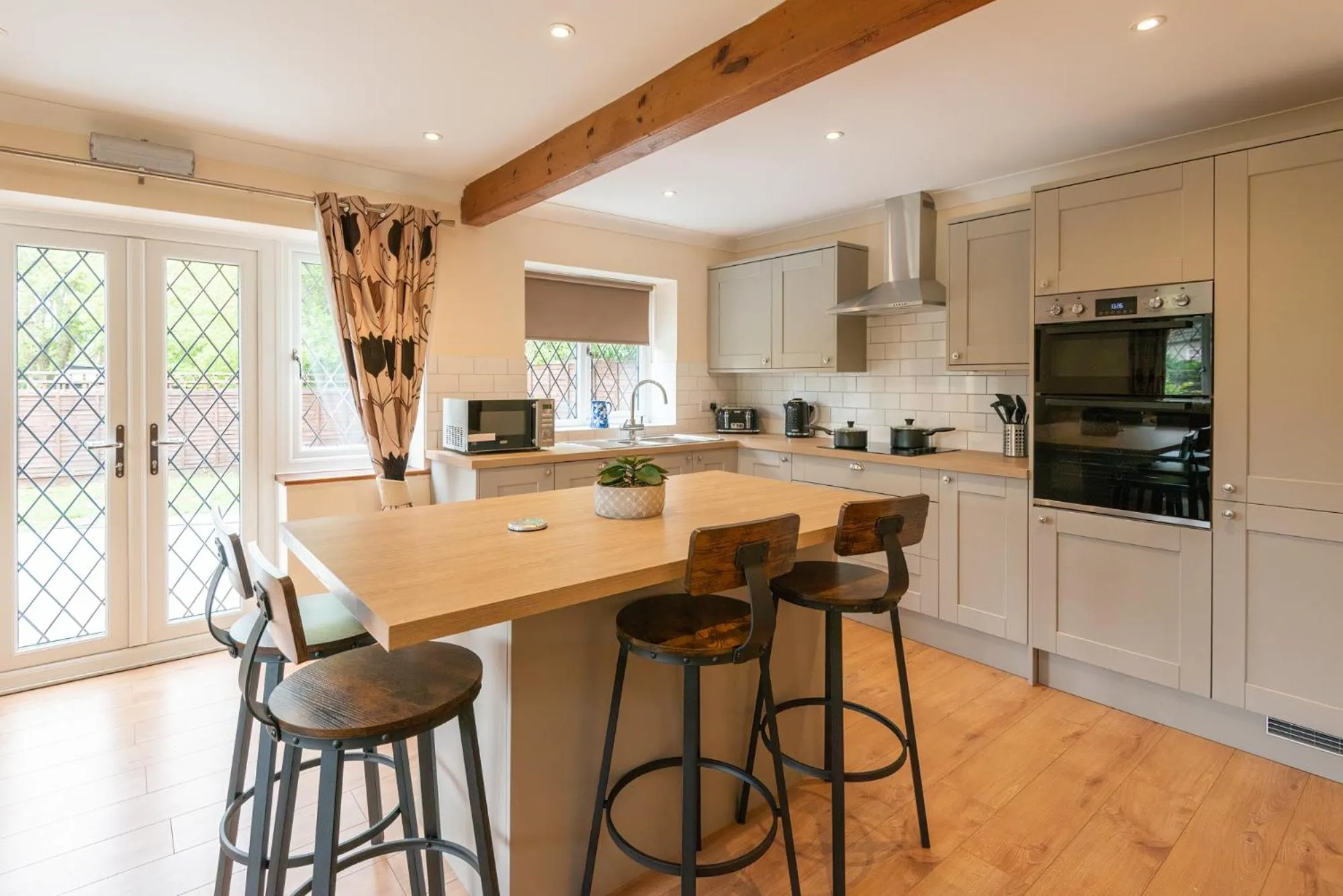 kitchen in Bridge Hotel Brandon