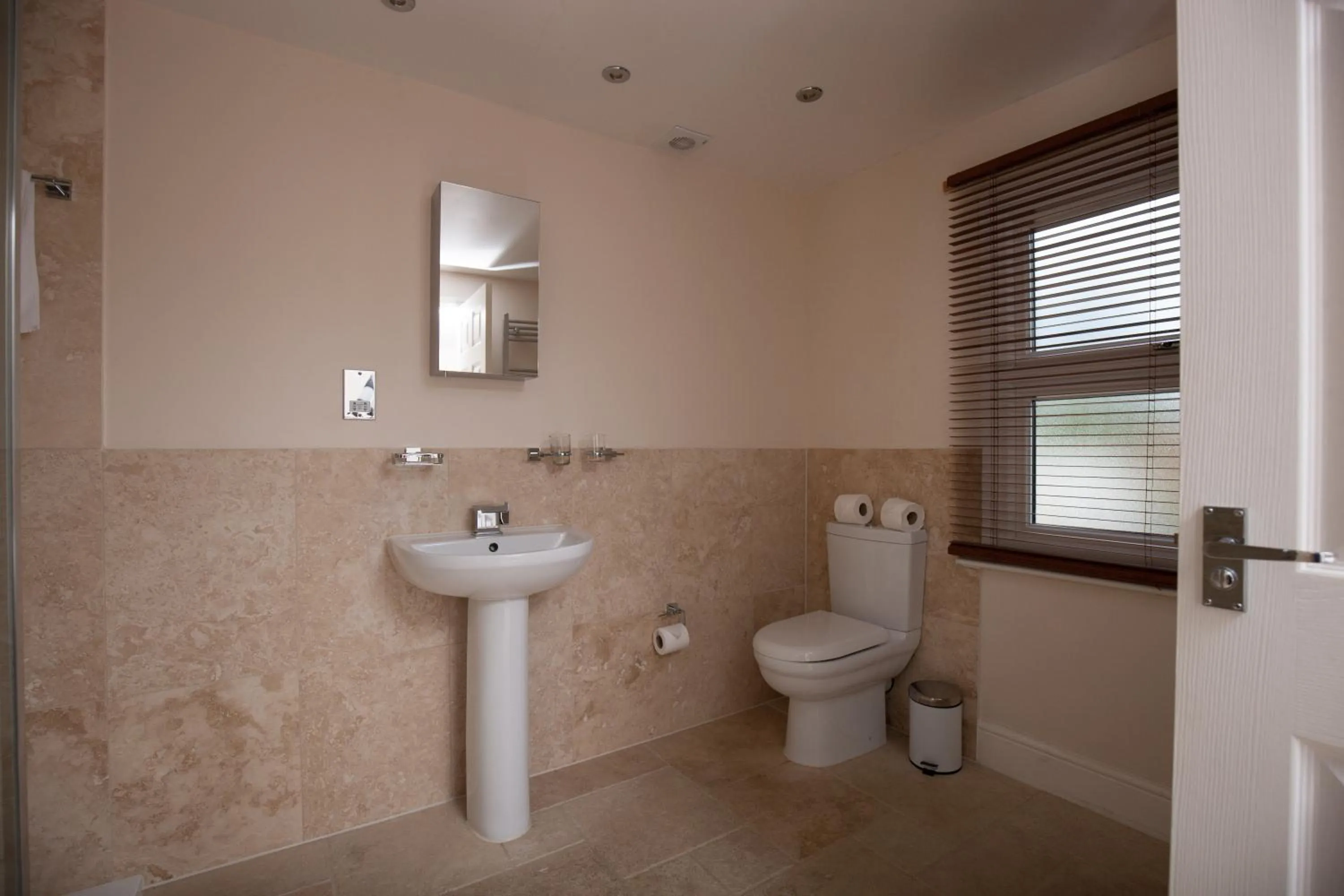 Bridge Hotel Brandon