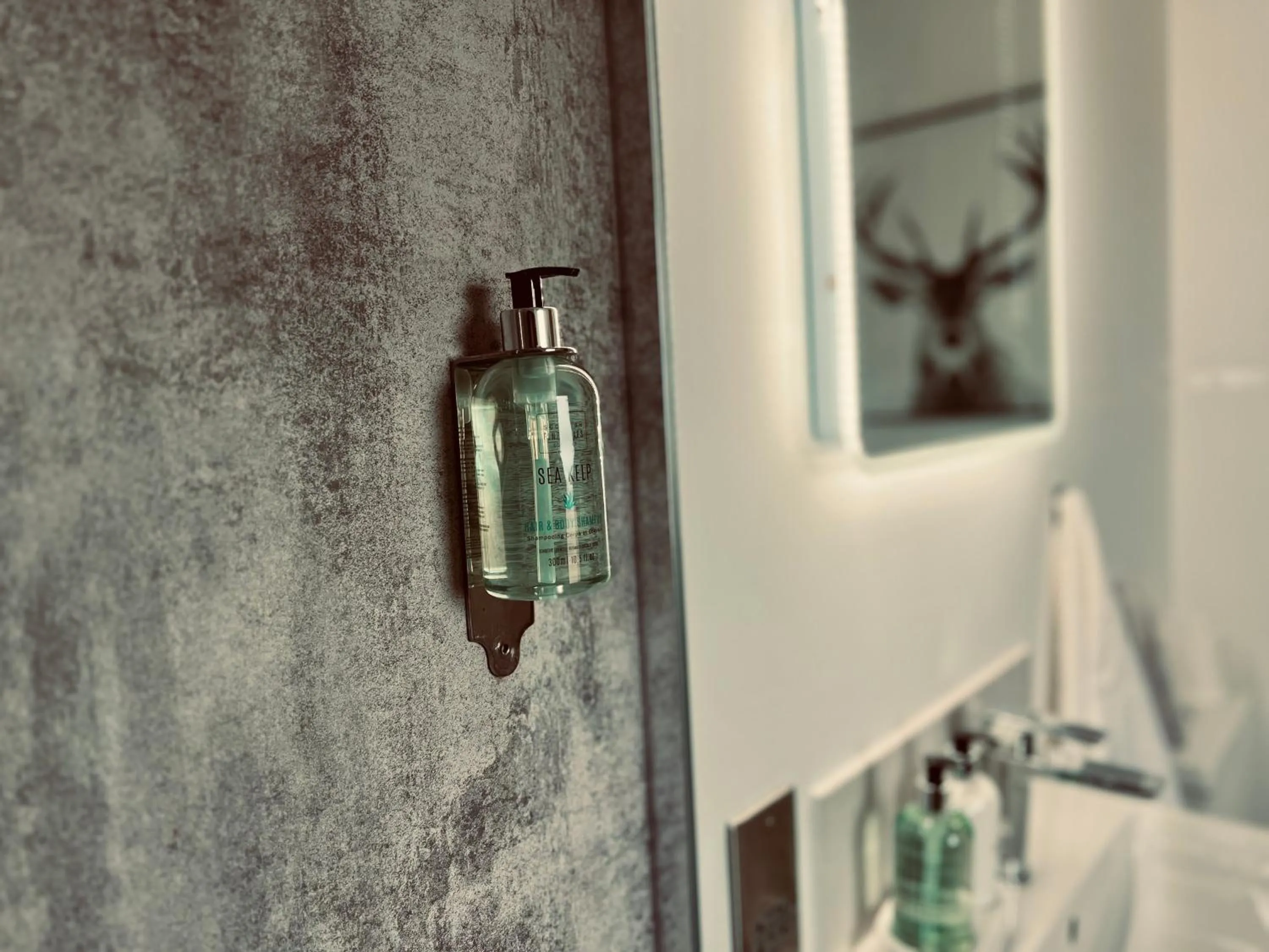 Bathroom in Bettyhill Hotel