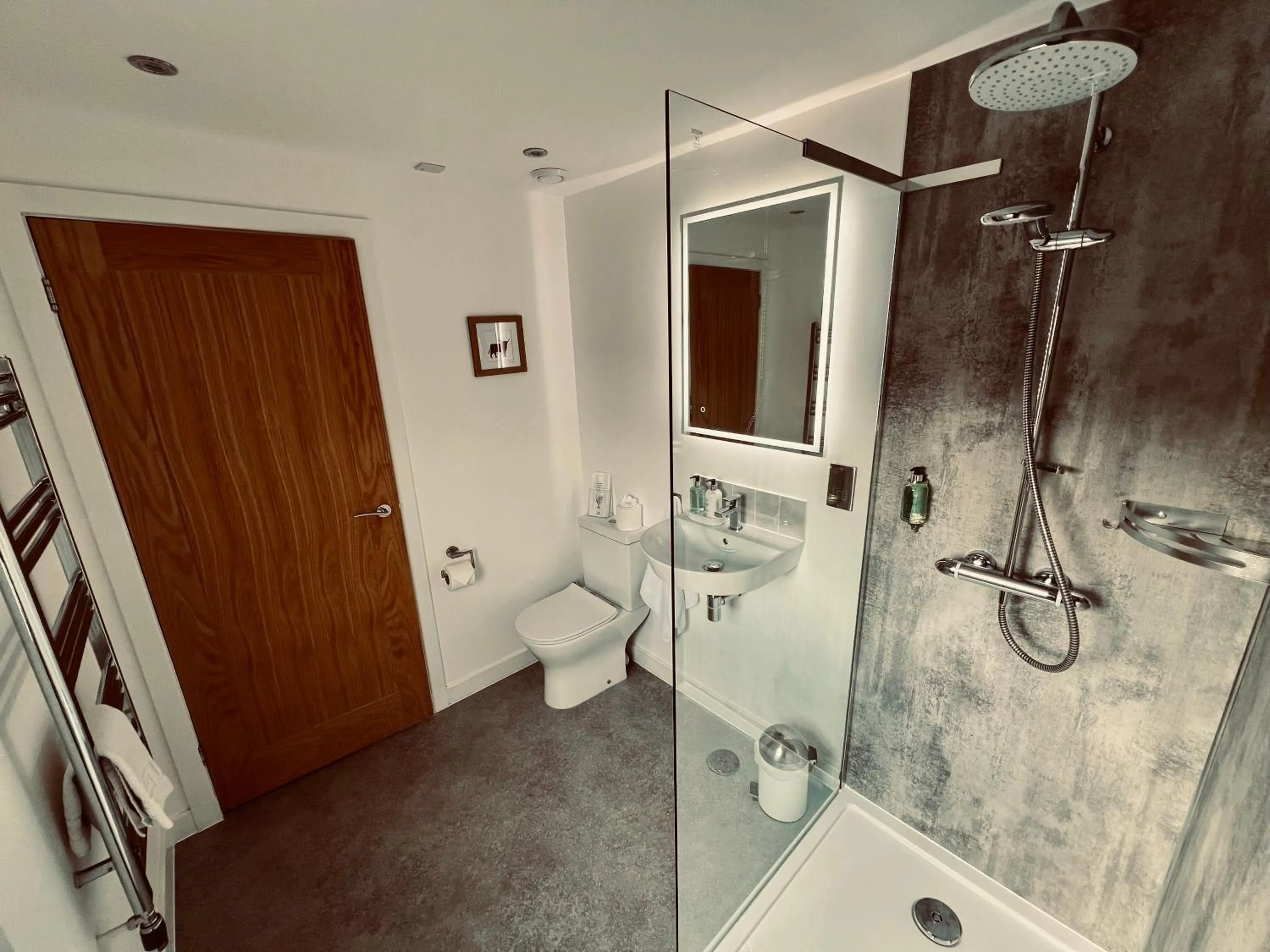 Bathroom in Bettyhill Hotel