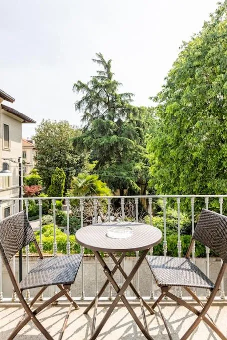 One-Bedroom Apartment in Il Giardino Garden View Apartment