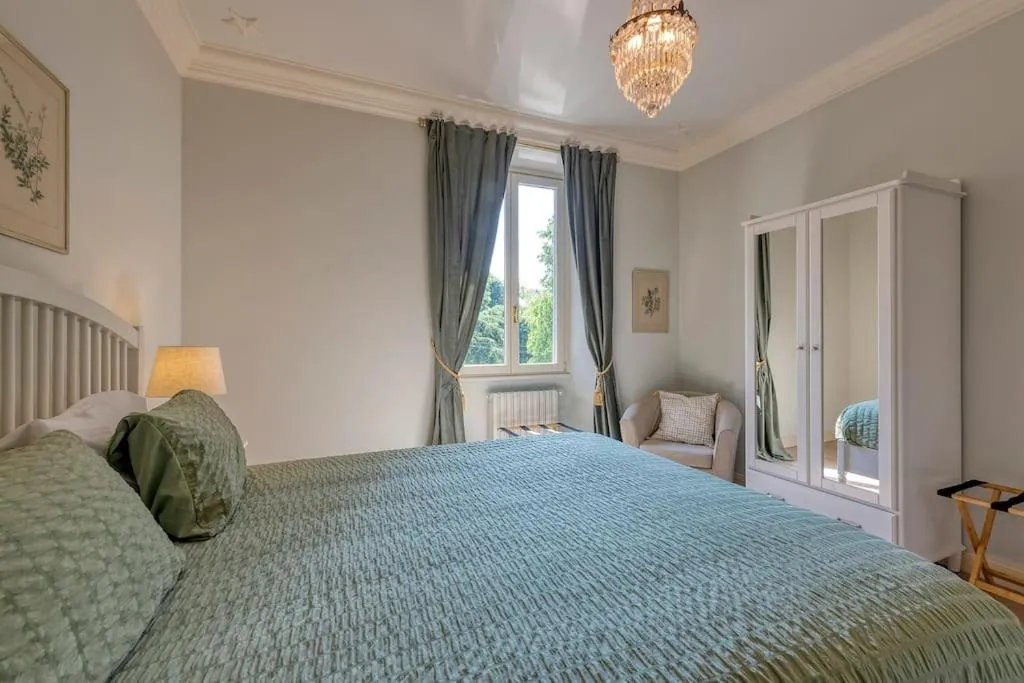 Bed in Il Giardino Garden View Apartment