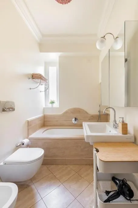 Il Giardino Garden View Apartment