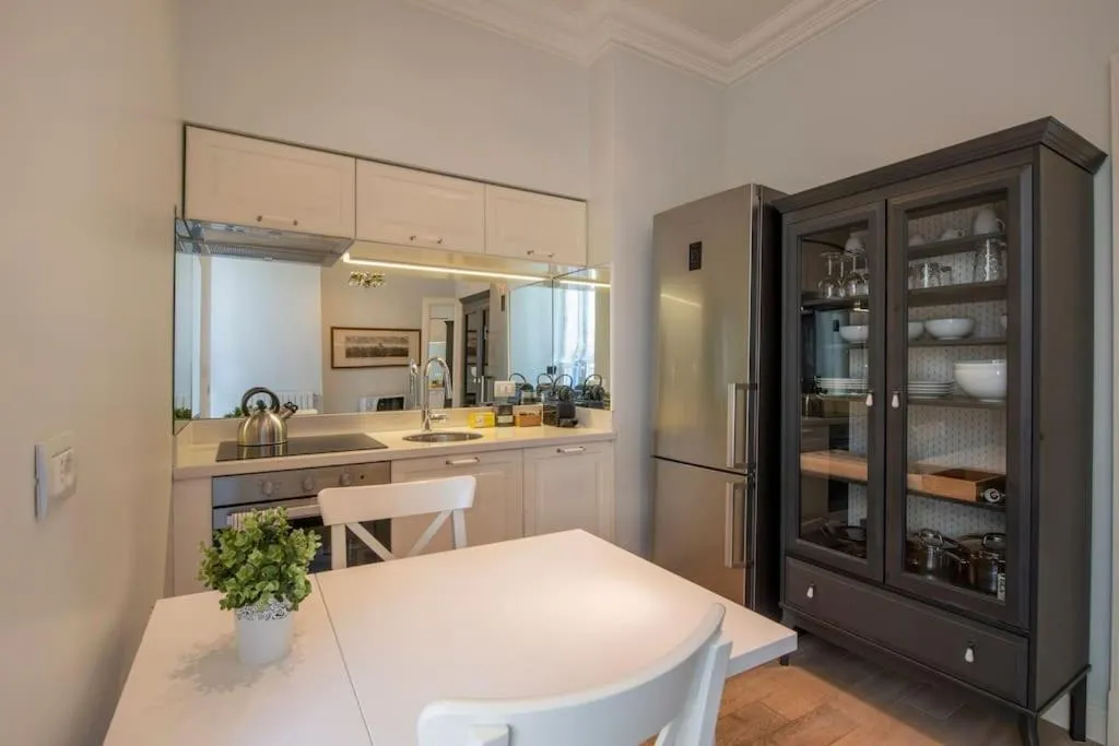 Il Giardino Garden View Apartment