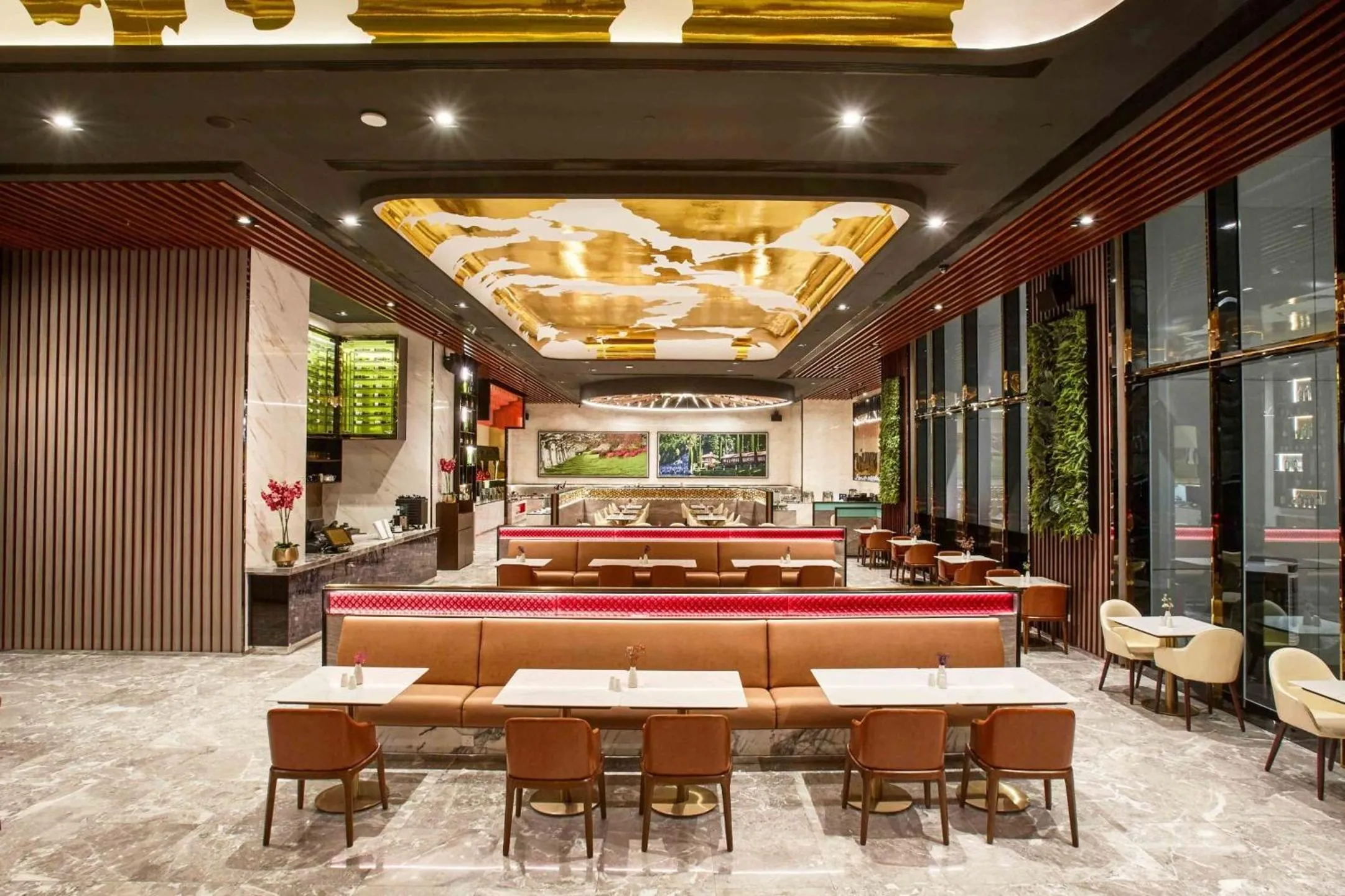 Restaurant/places to eat in Sidemen Suites at Platinum KLCC