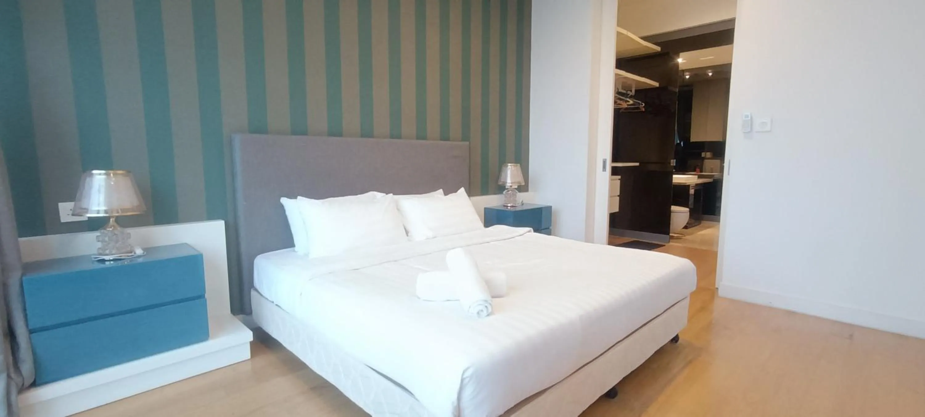 Bed in Sidemen Suites at Platinum KLCC