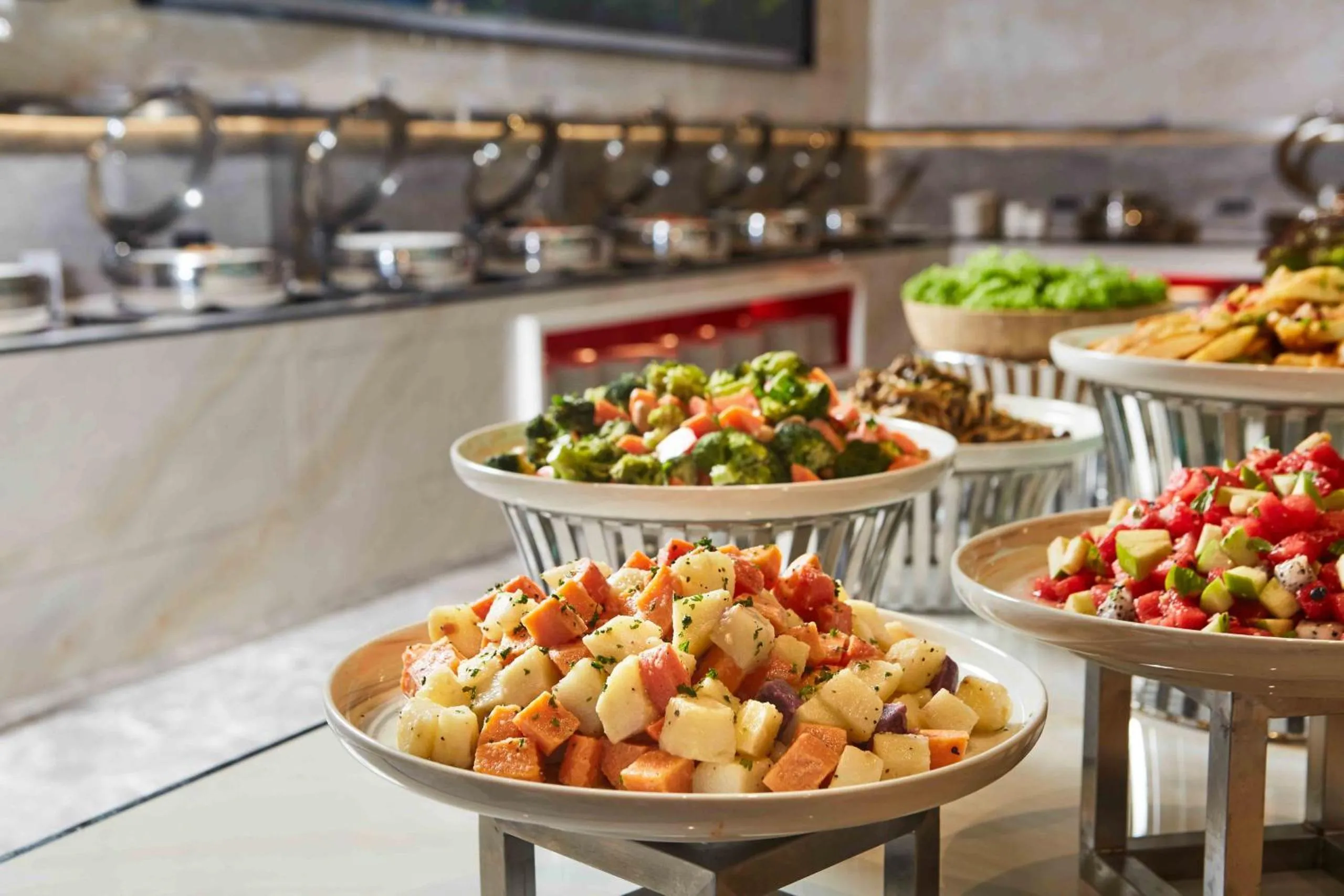 Restaurant/places to eat in Sidemen Suites at Platinum KLCC