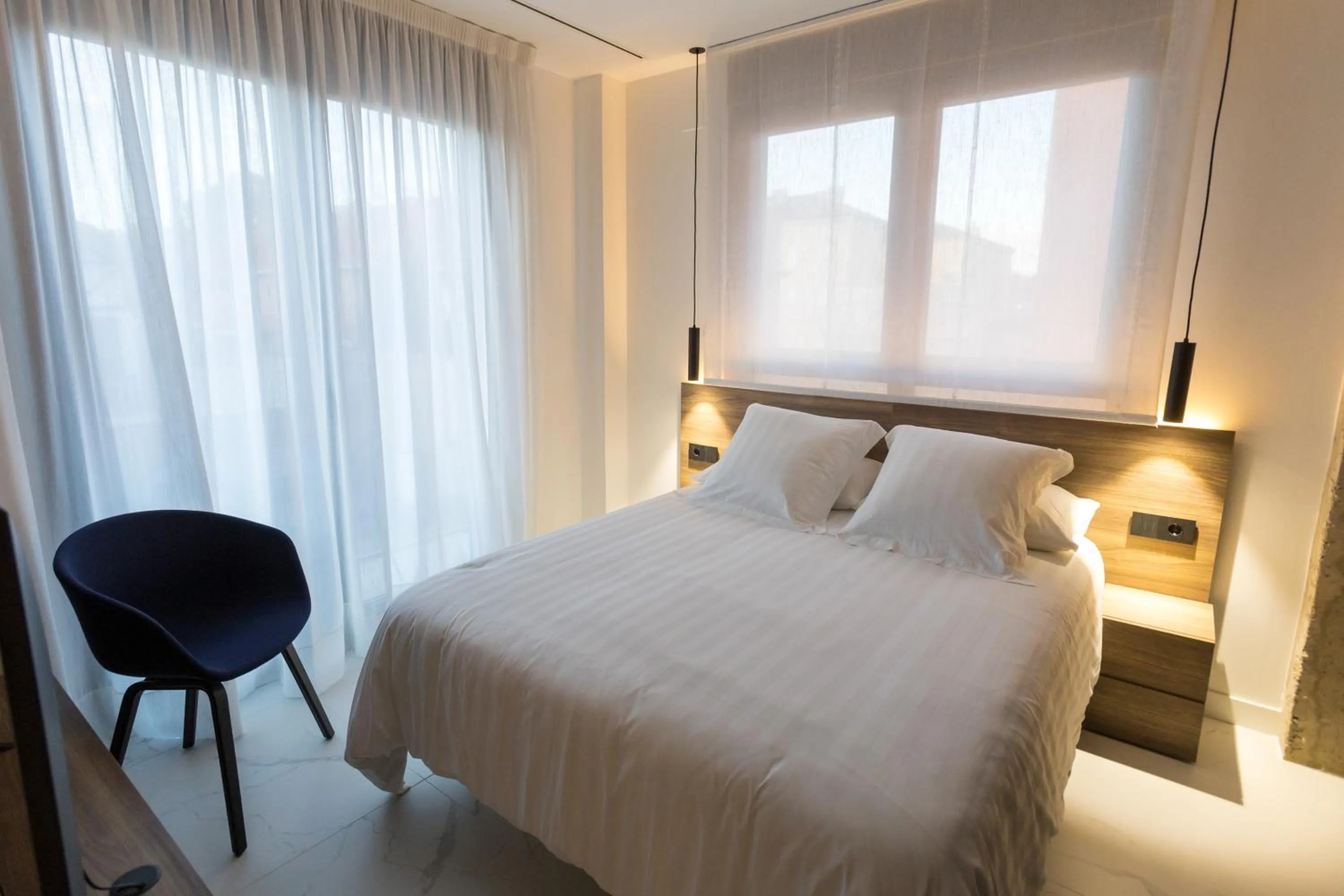 Bedroom, Bed in RÍOS SUITES Tudela