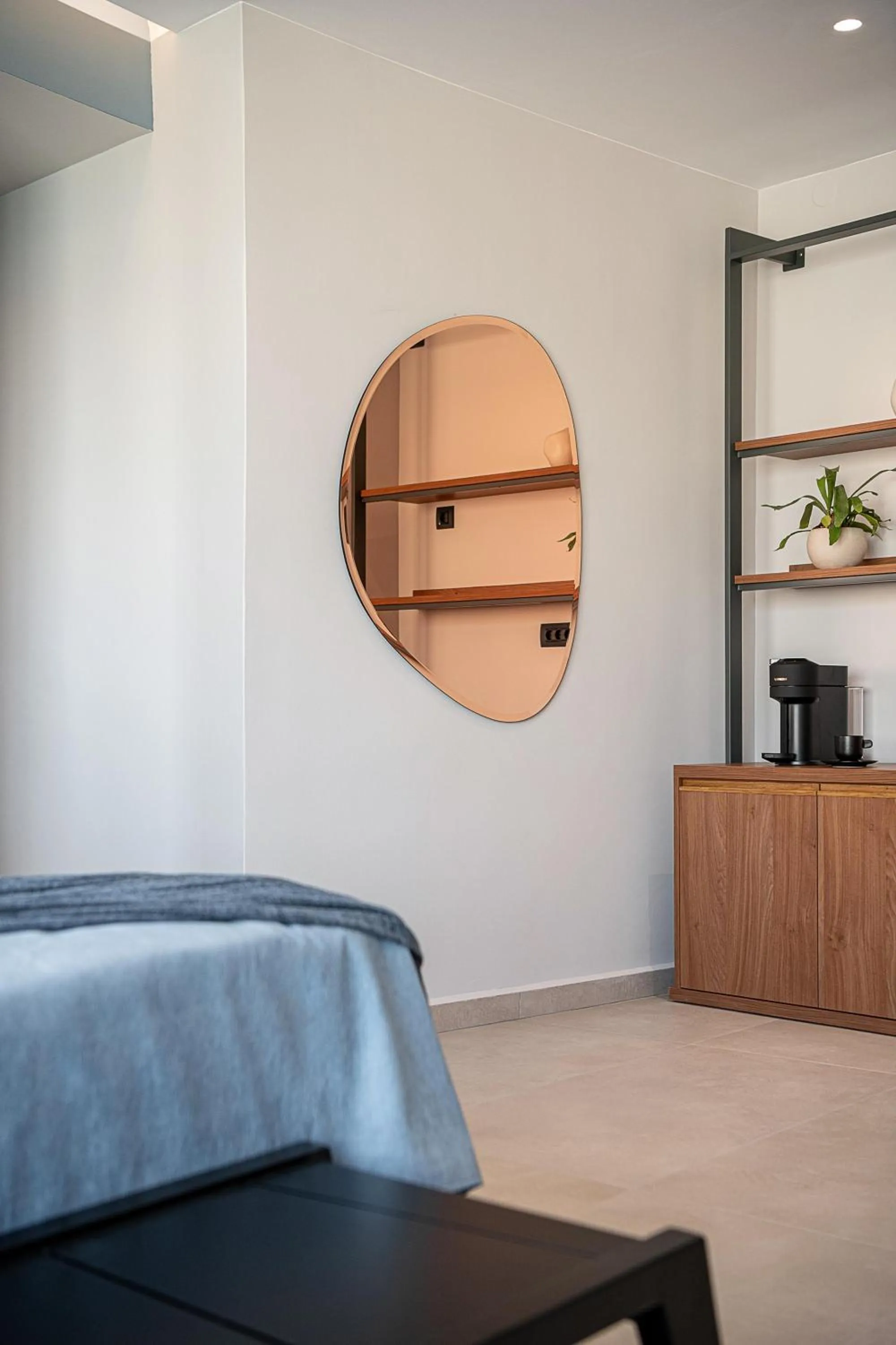 Coffee/tea facilities in Theta Boutique Hotel