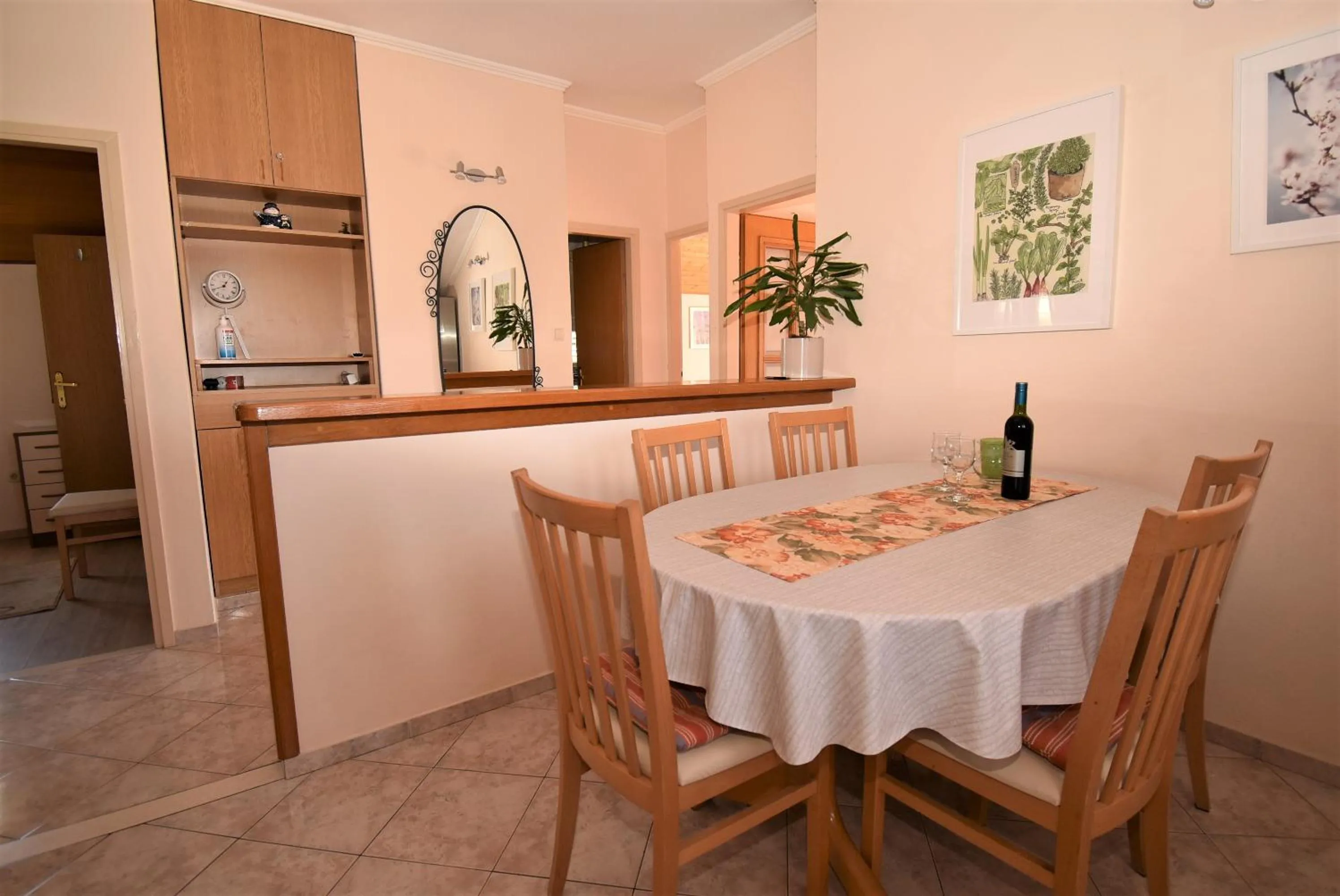 Dining area in Guest House Kanjuo