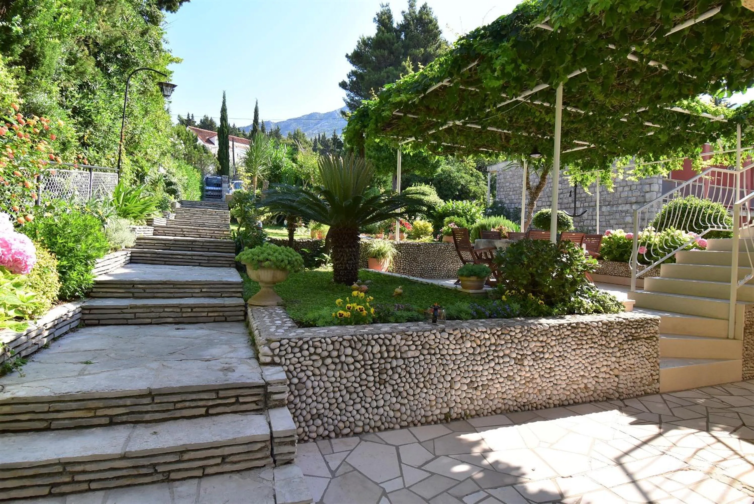 Garden in Guest House Kanjuo