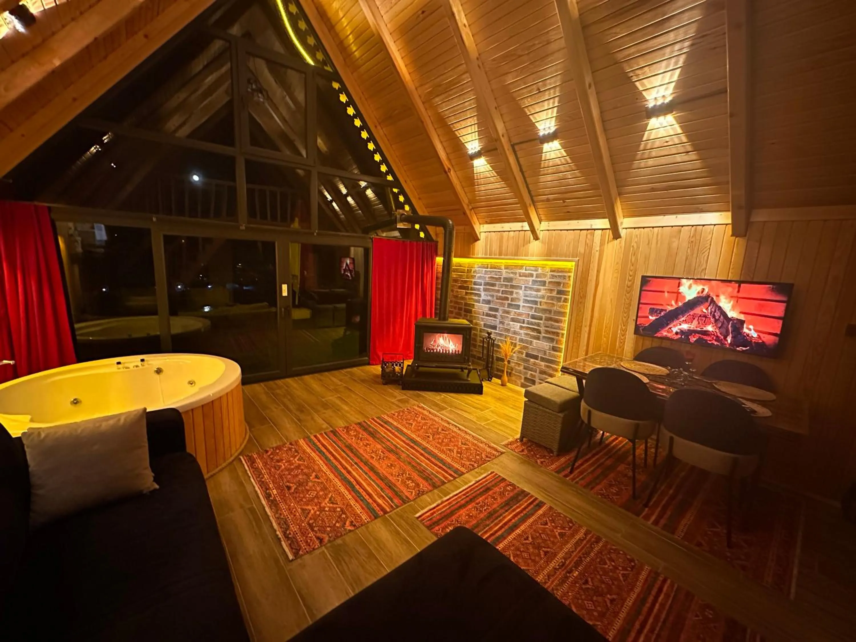 flat iron in Aurora Suit Bungalov