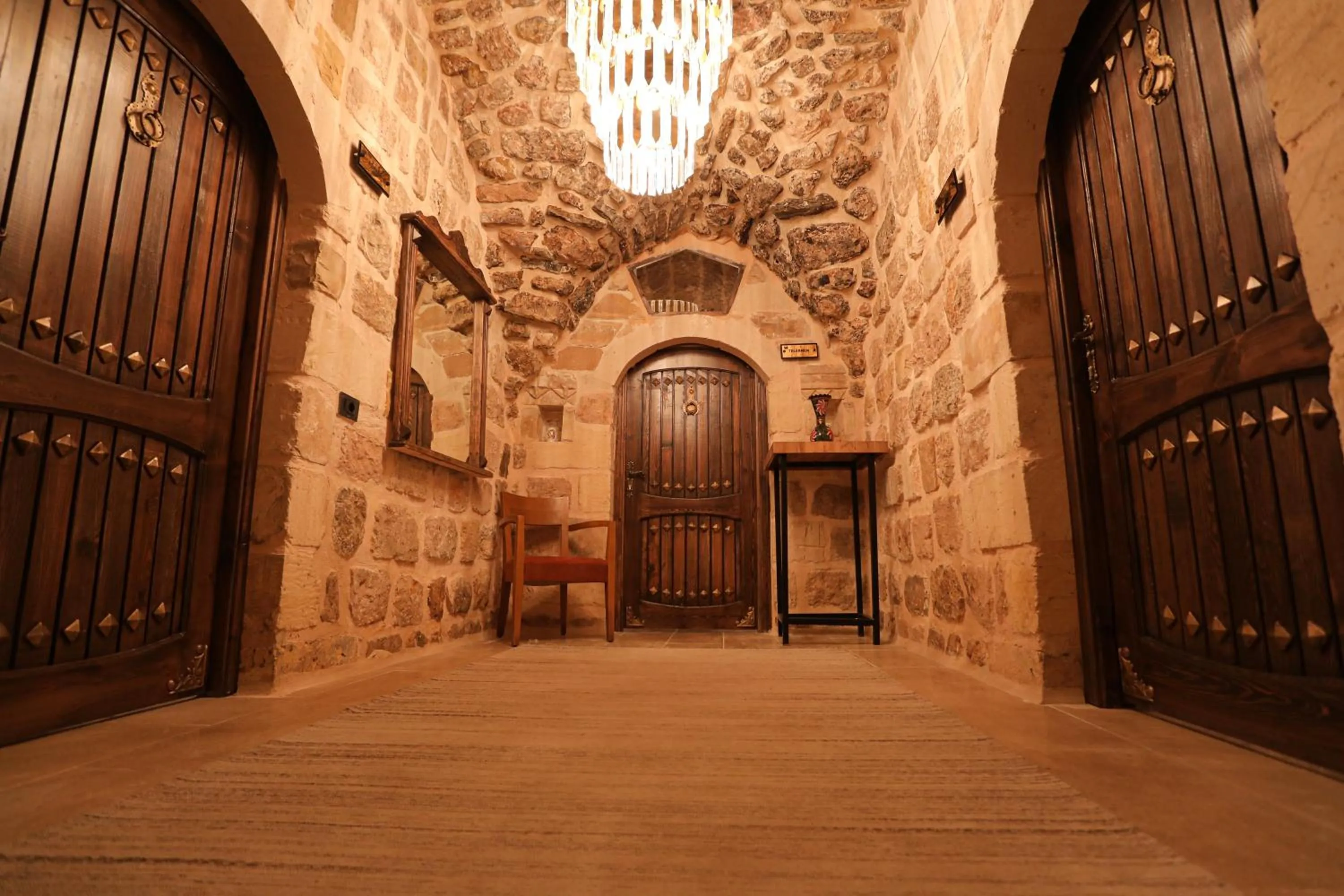 Communal lounge/ TV room in Ankahan Konağı