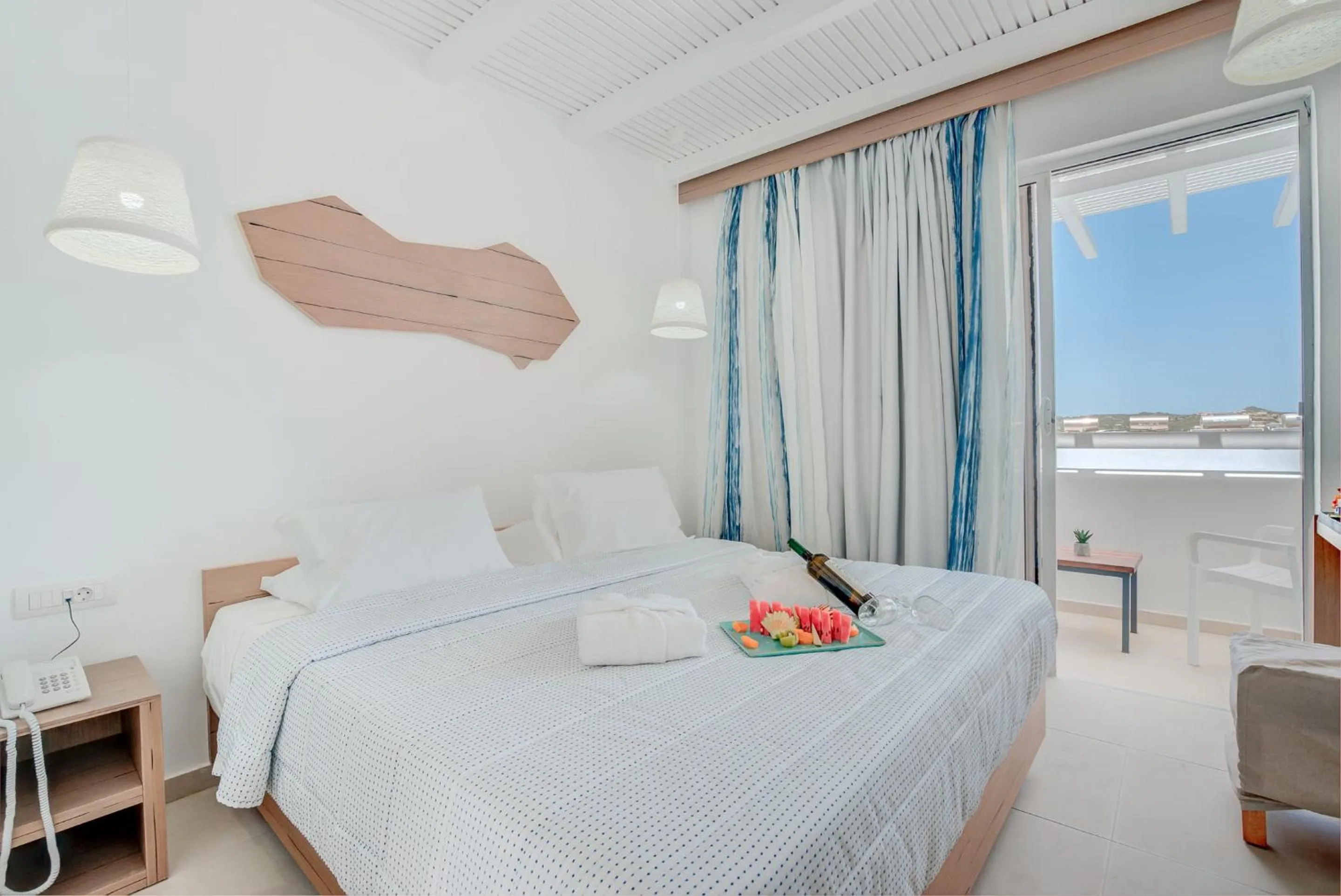 Bed in Aloe Hotel - Adults Only