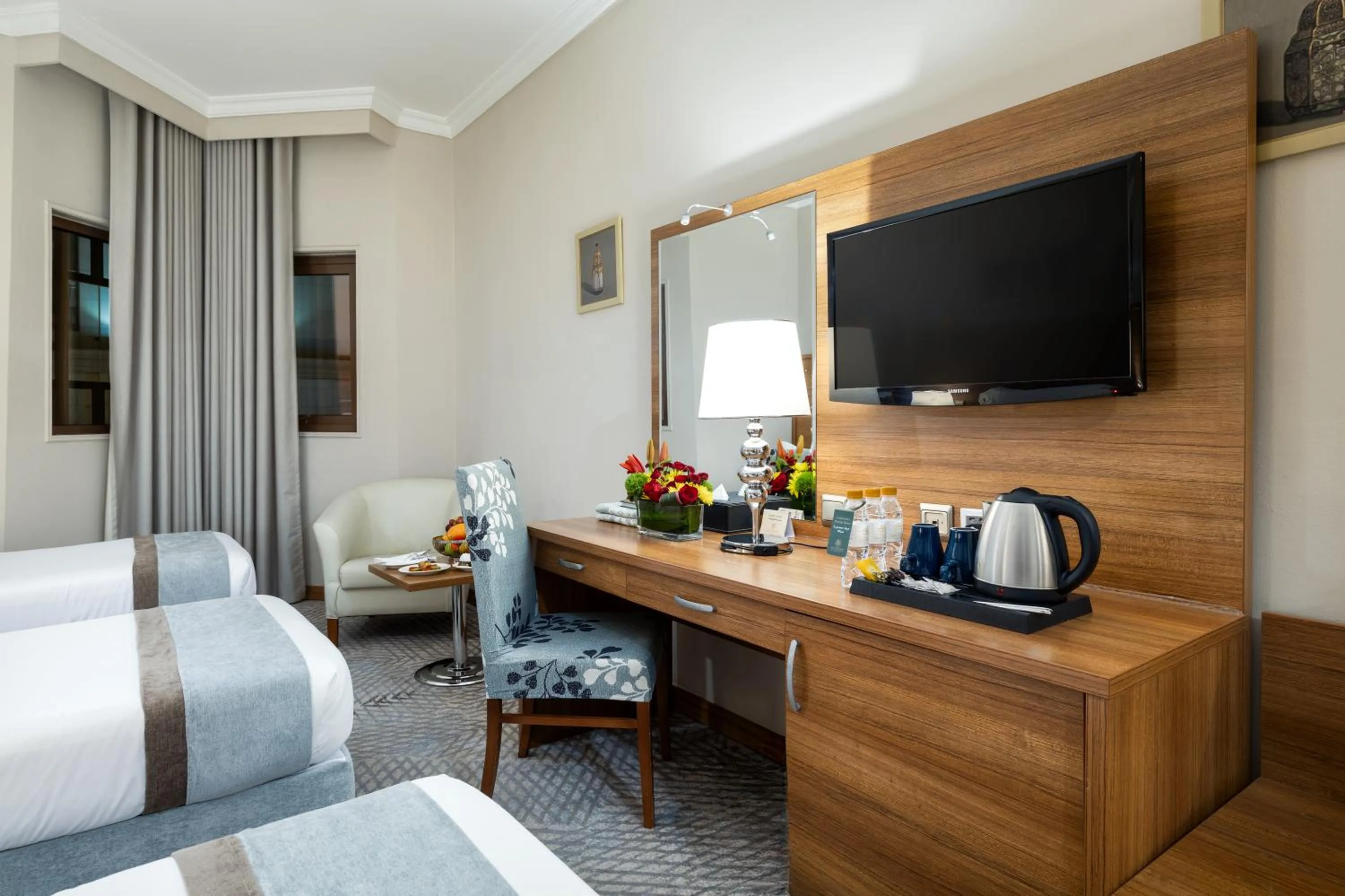 Bedroom, Bed in Emaar Al Mektan Hotel