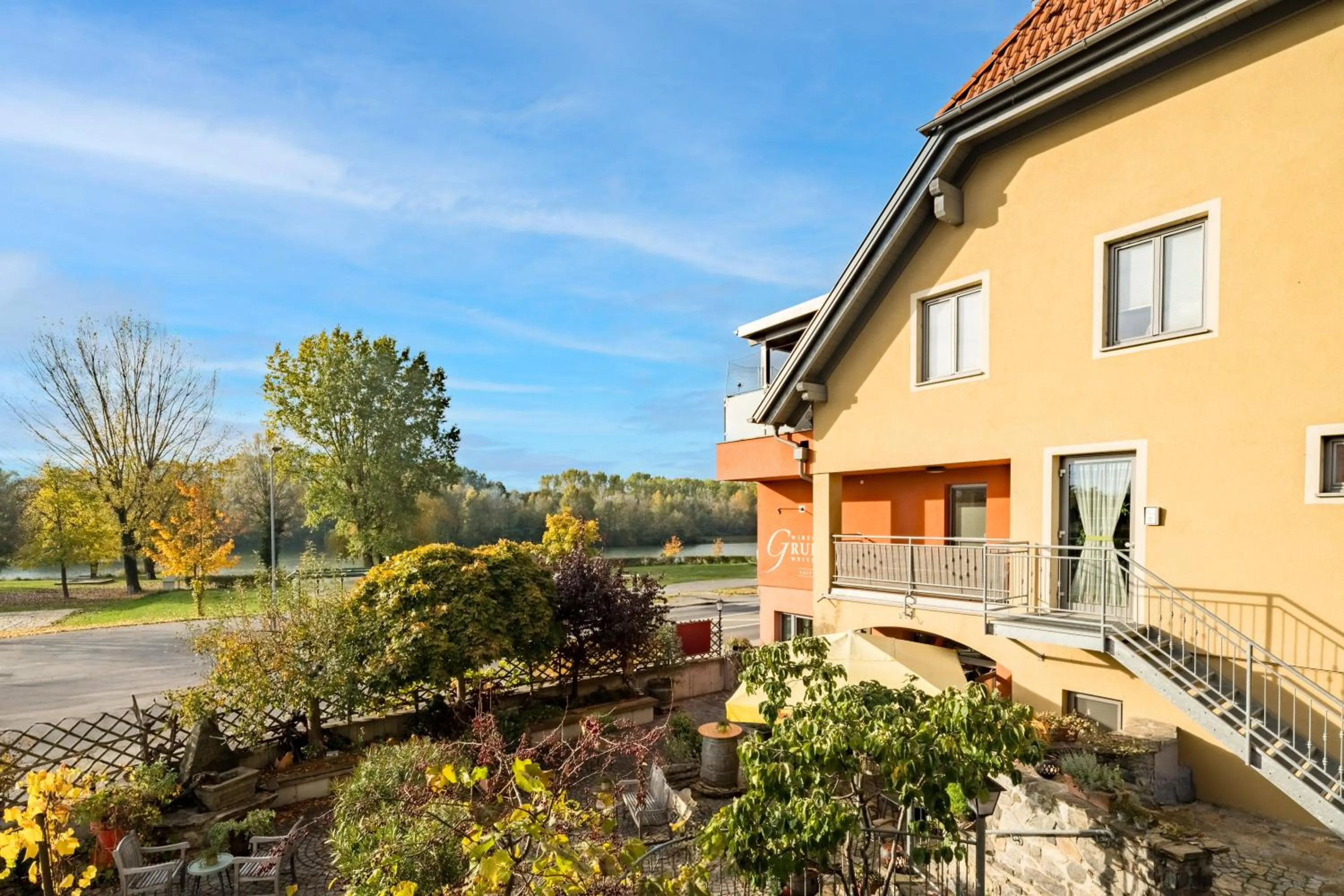 Property building in Wirtshaus Gruber Weitenegg