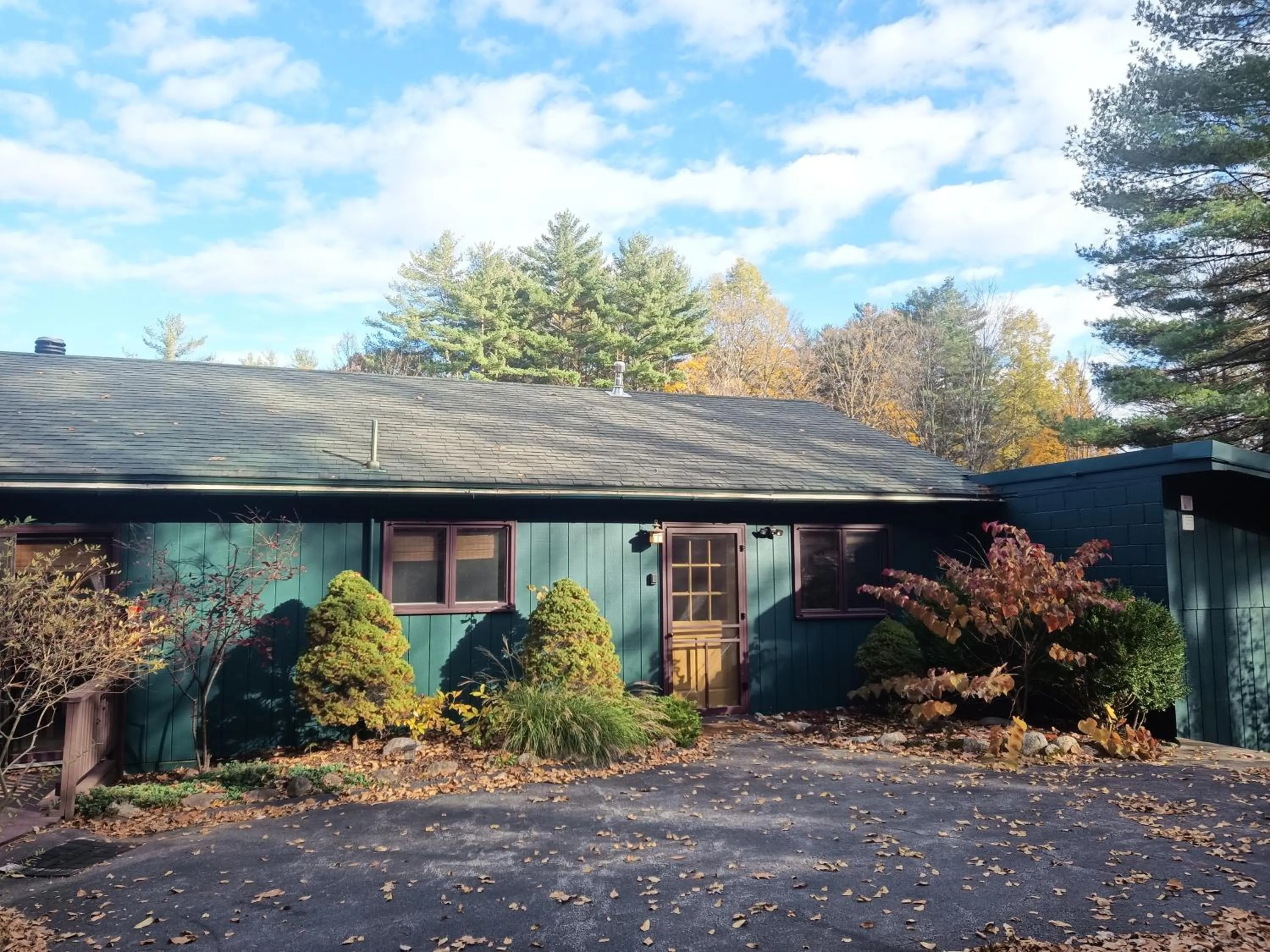 Adirondack Diamond Point Lodge